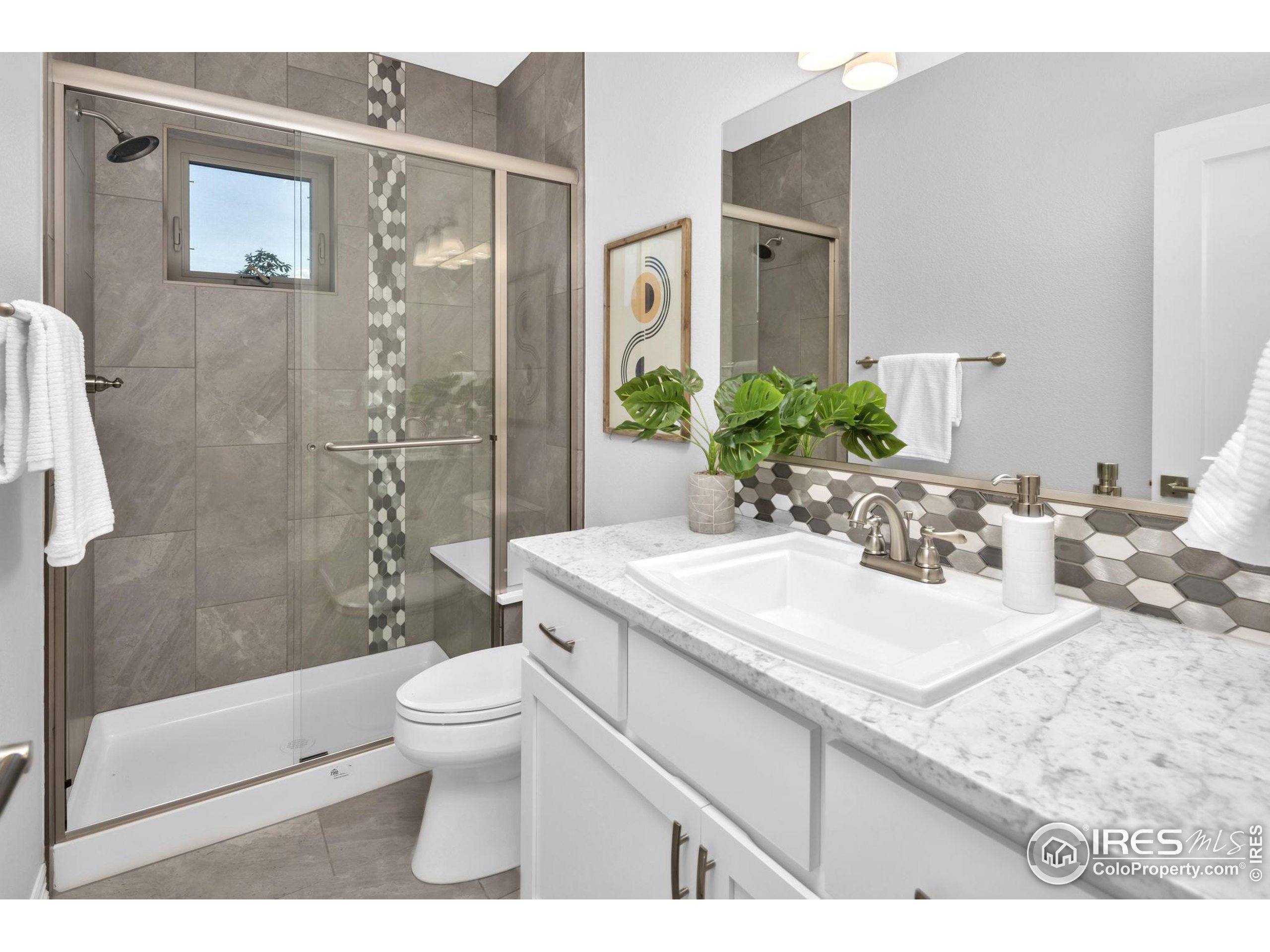 4348 Lemon Grass Dr