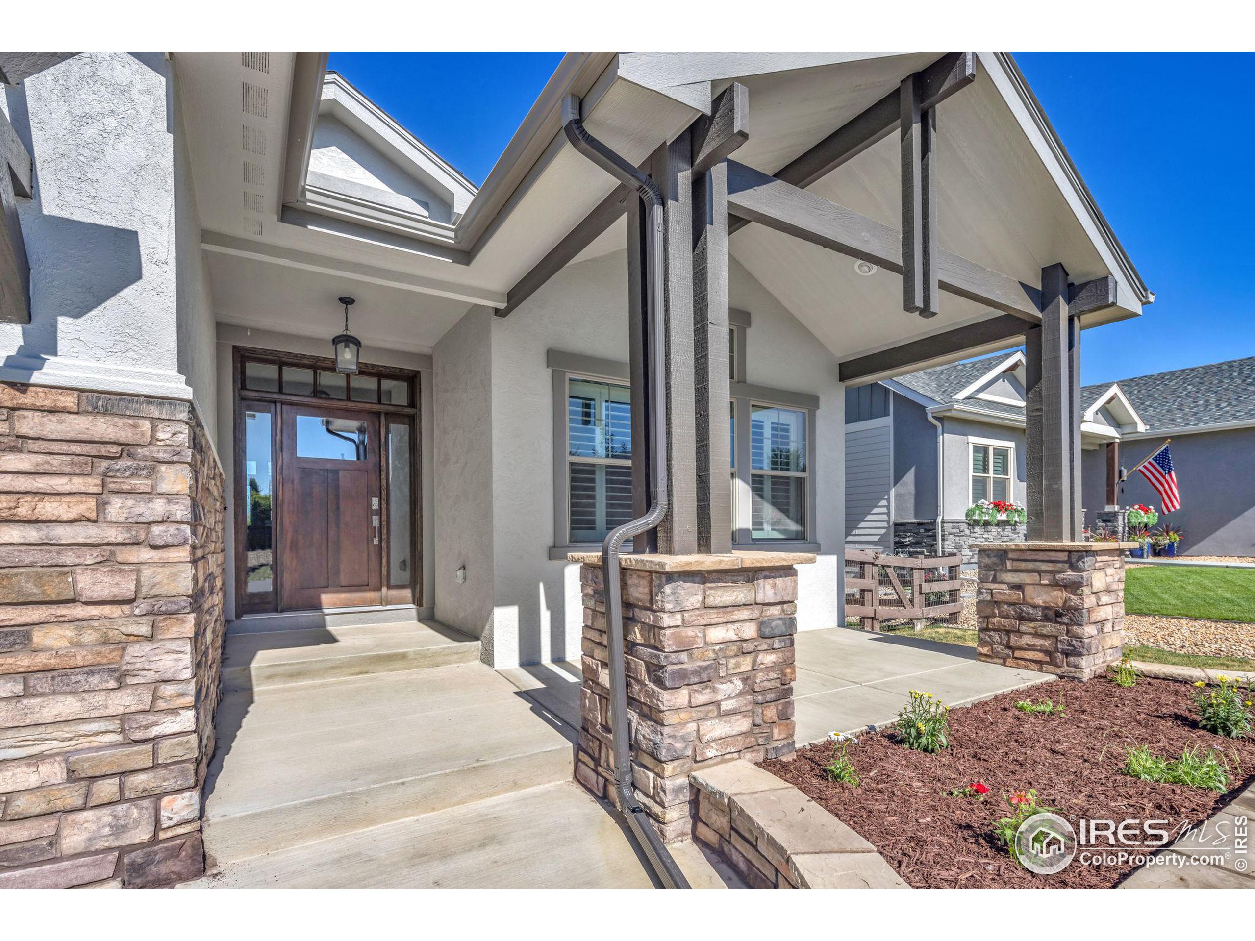 4348 Lemon Grass Dr