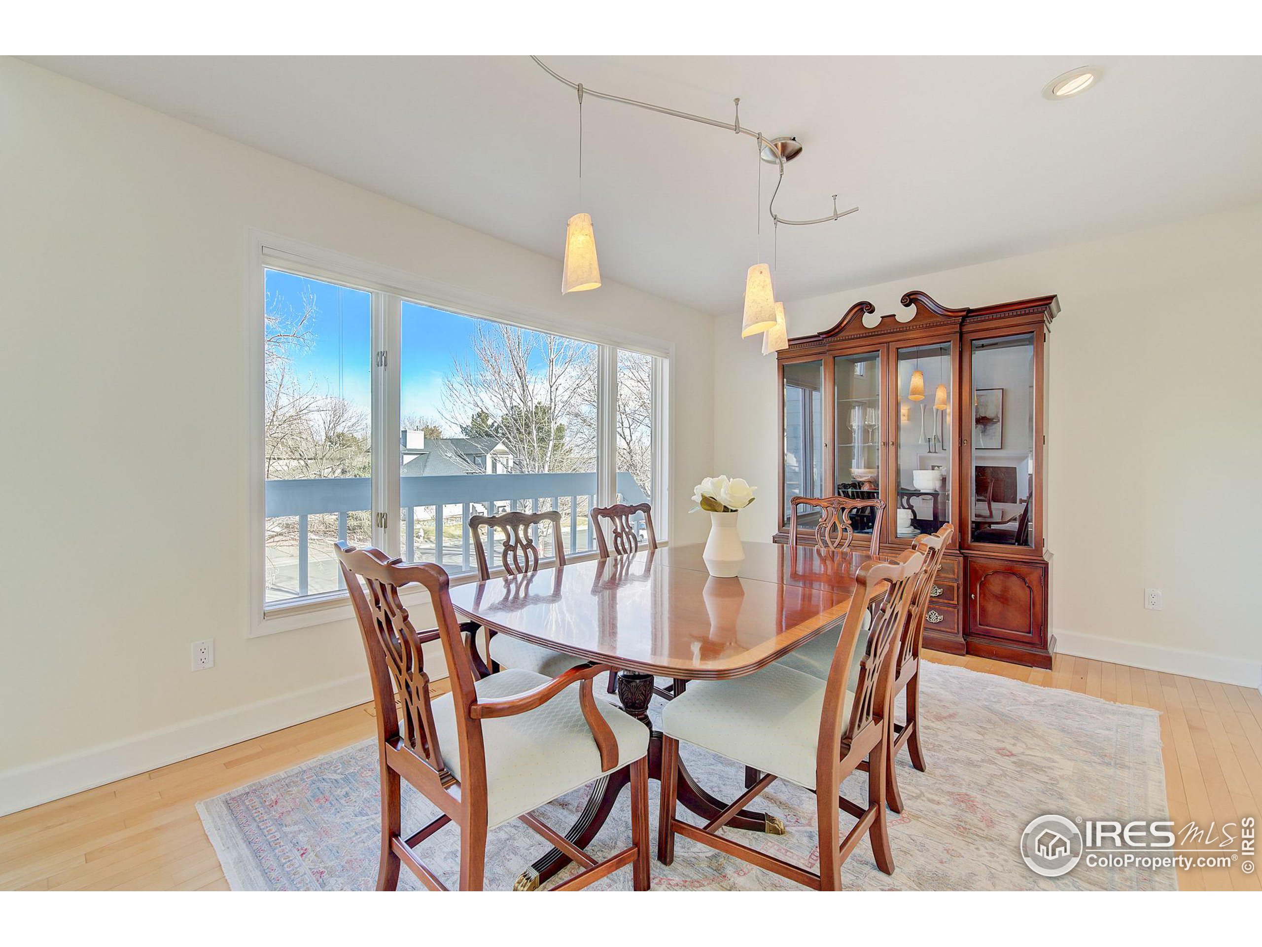 1206 Wildwood Cir