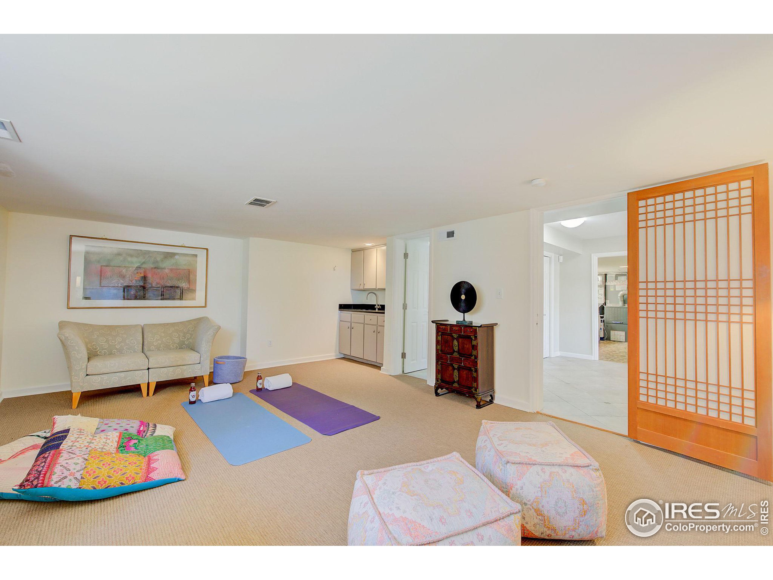1206 Wildwood Cir