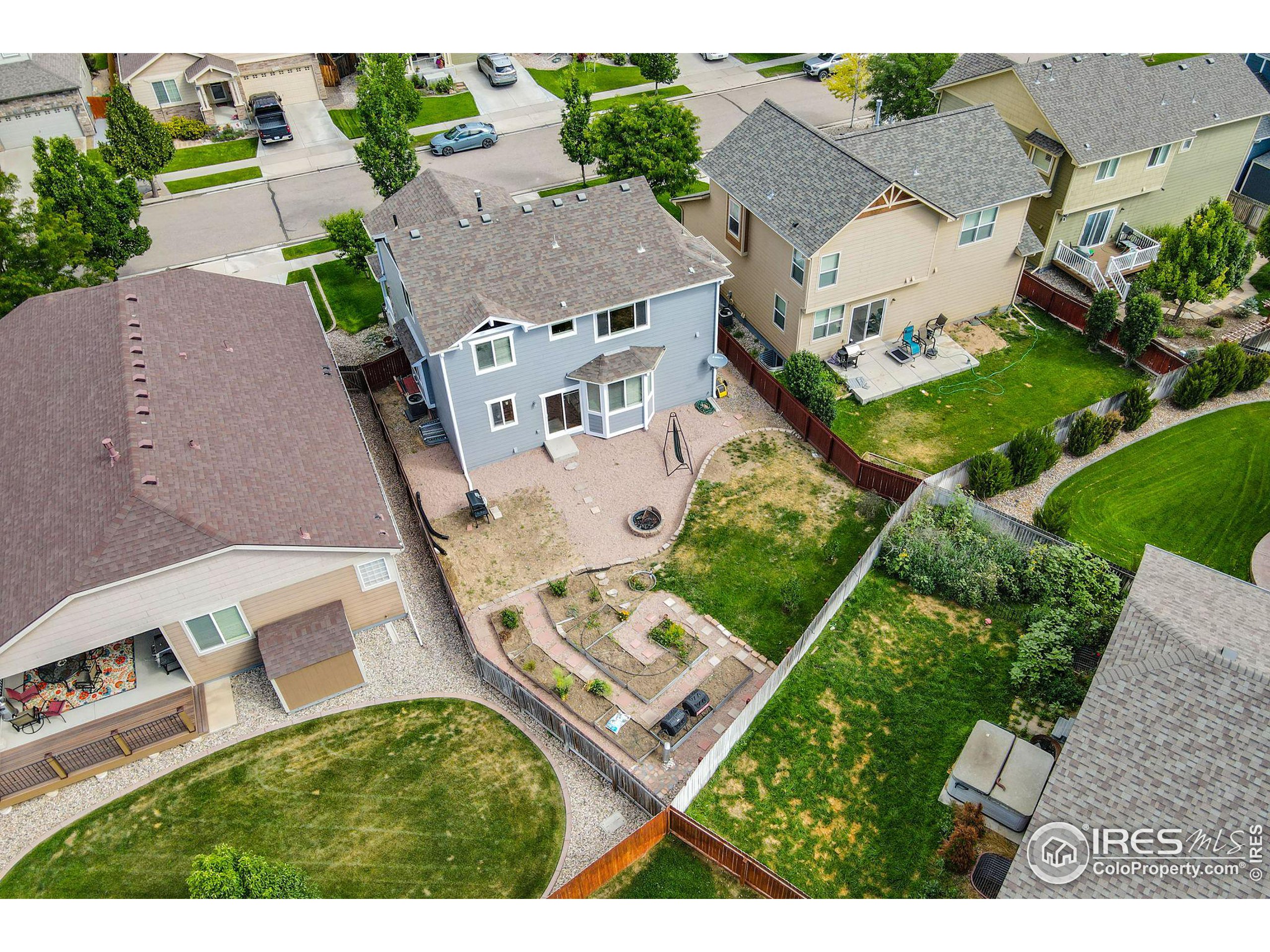 3399 Wagon Trail Rd