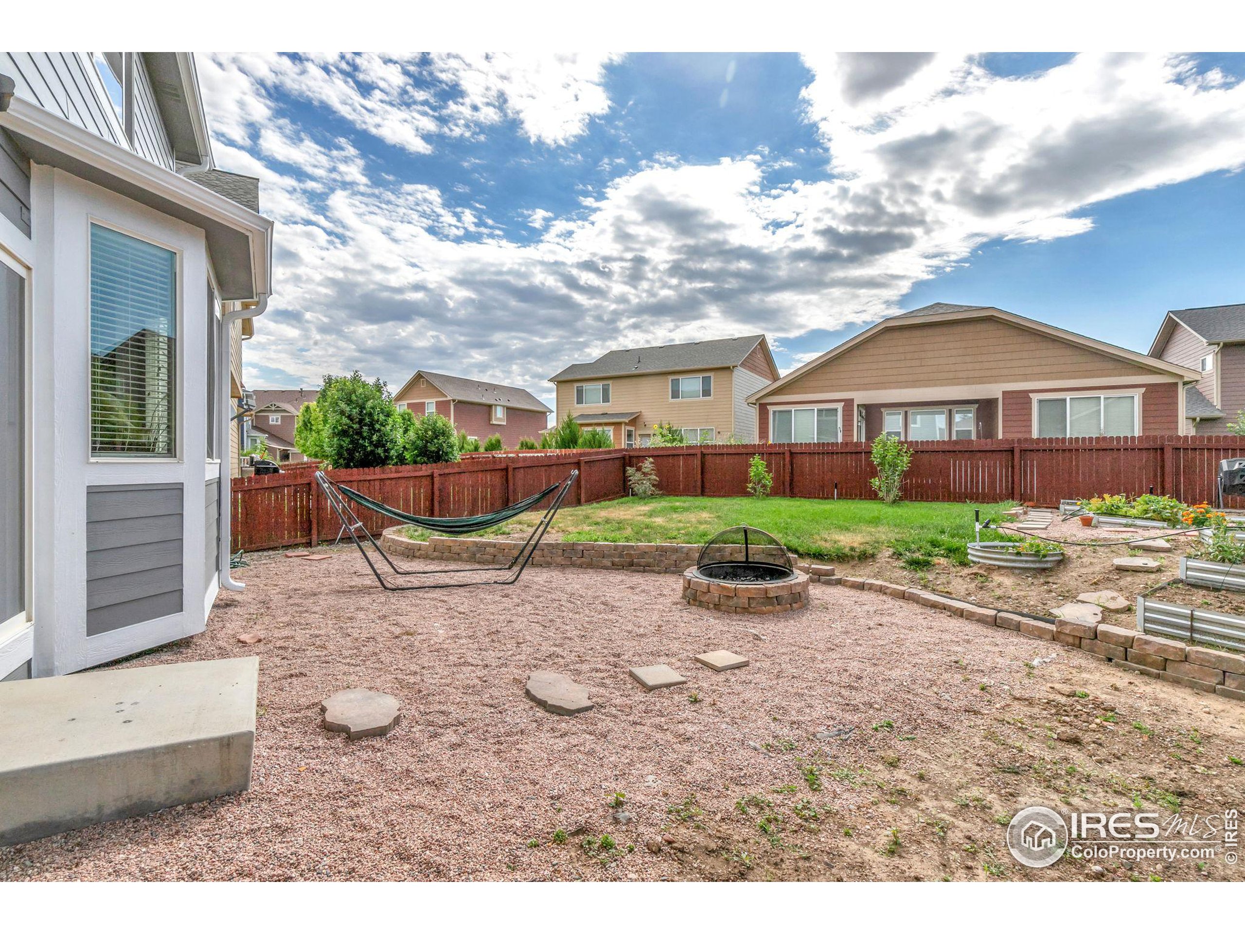 3399 Wagon Trail Rd