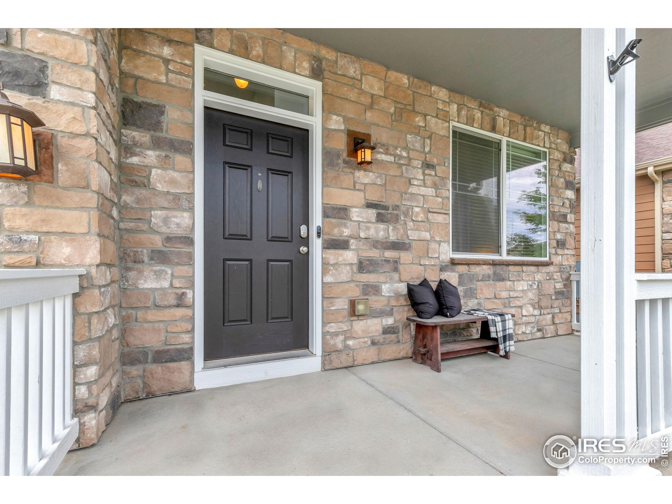 3399 Wagon Trail Rd