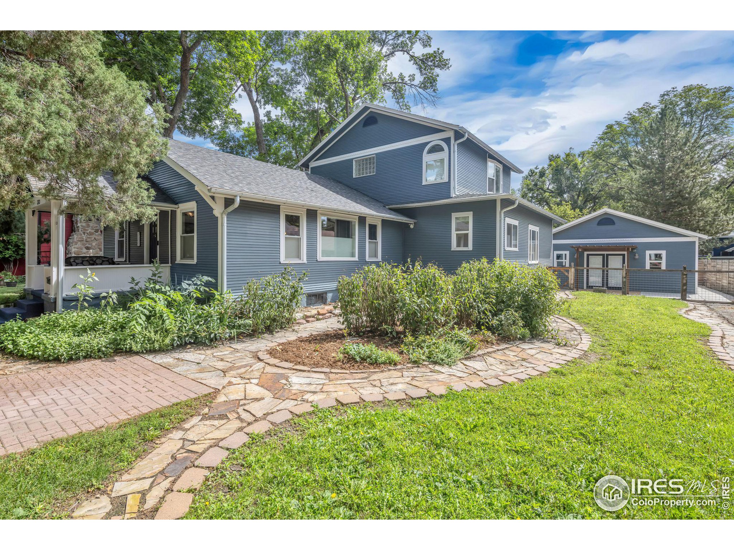 350 Sherman St