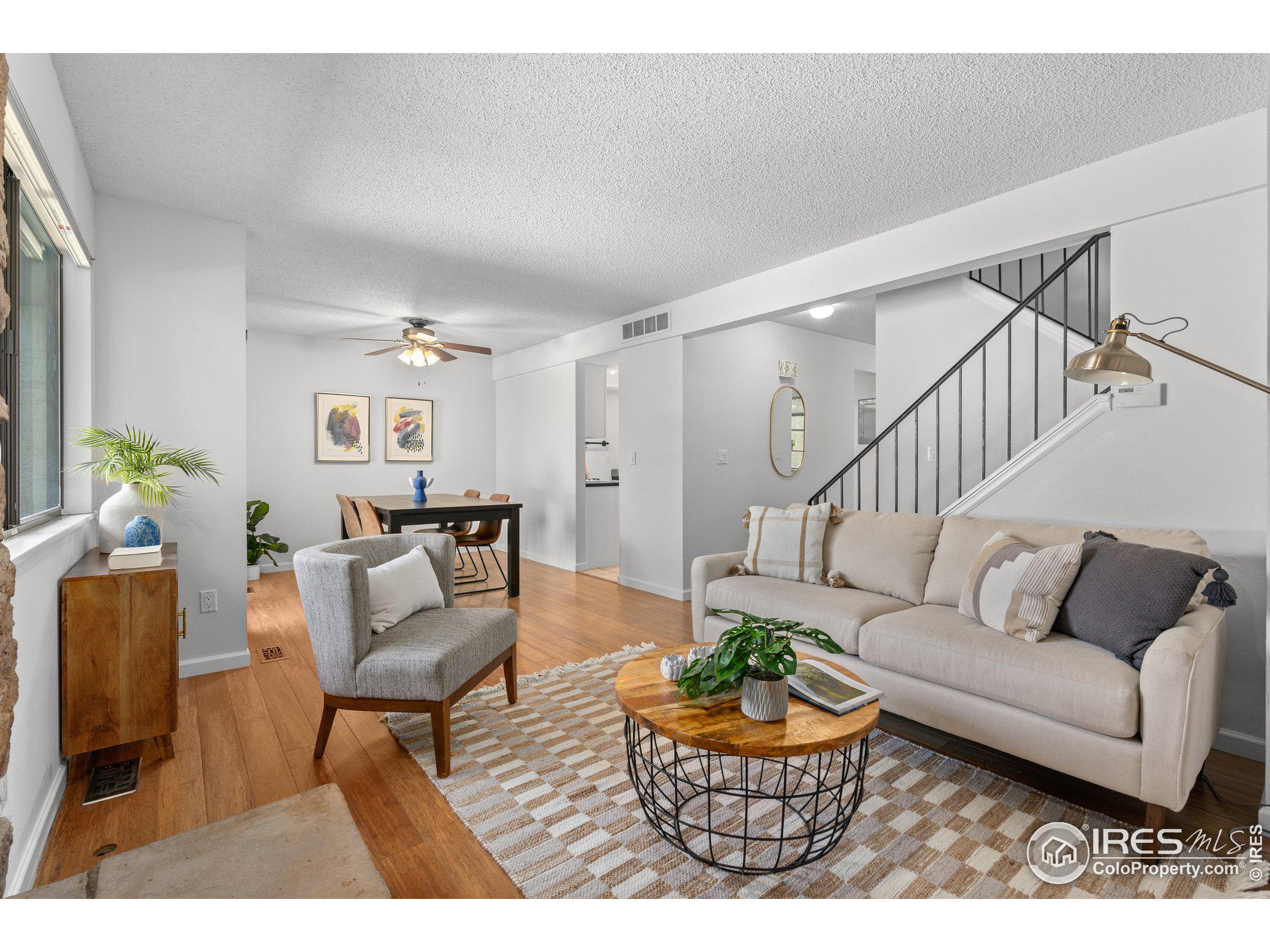 2653 Grapewood Ln