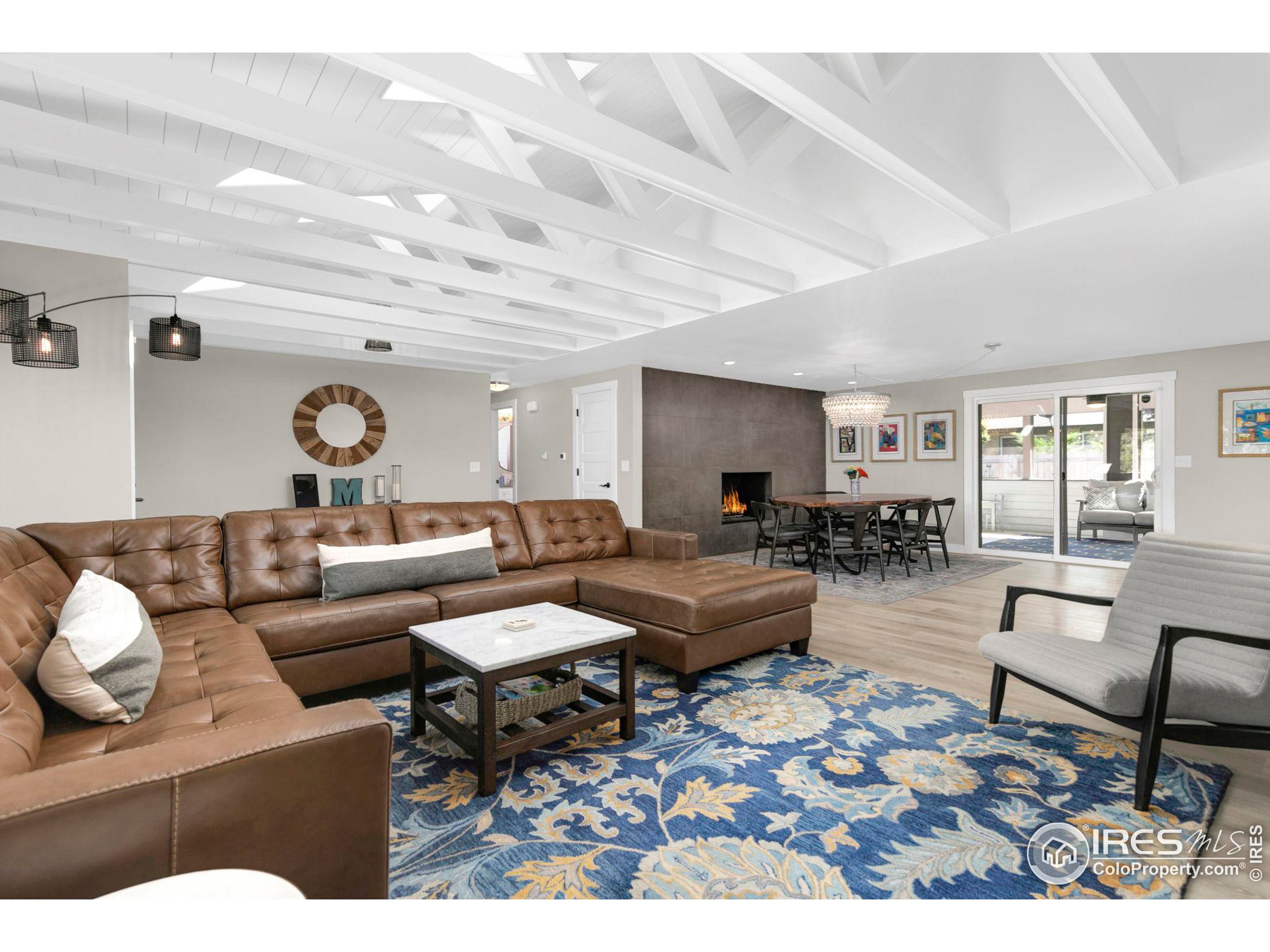 1750 Bonny Dr