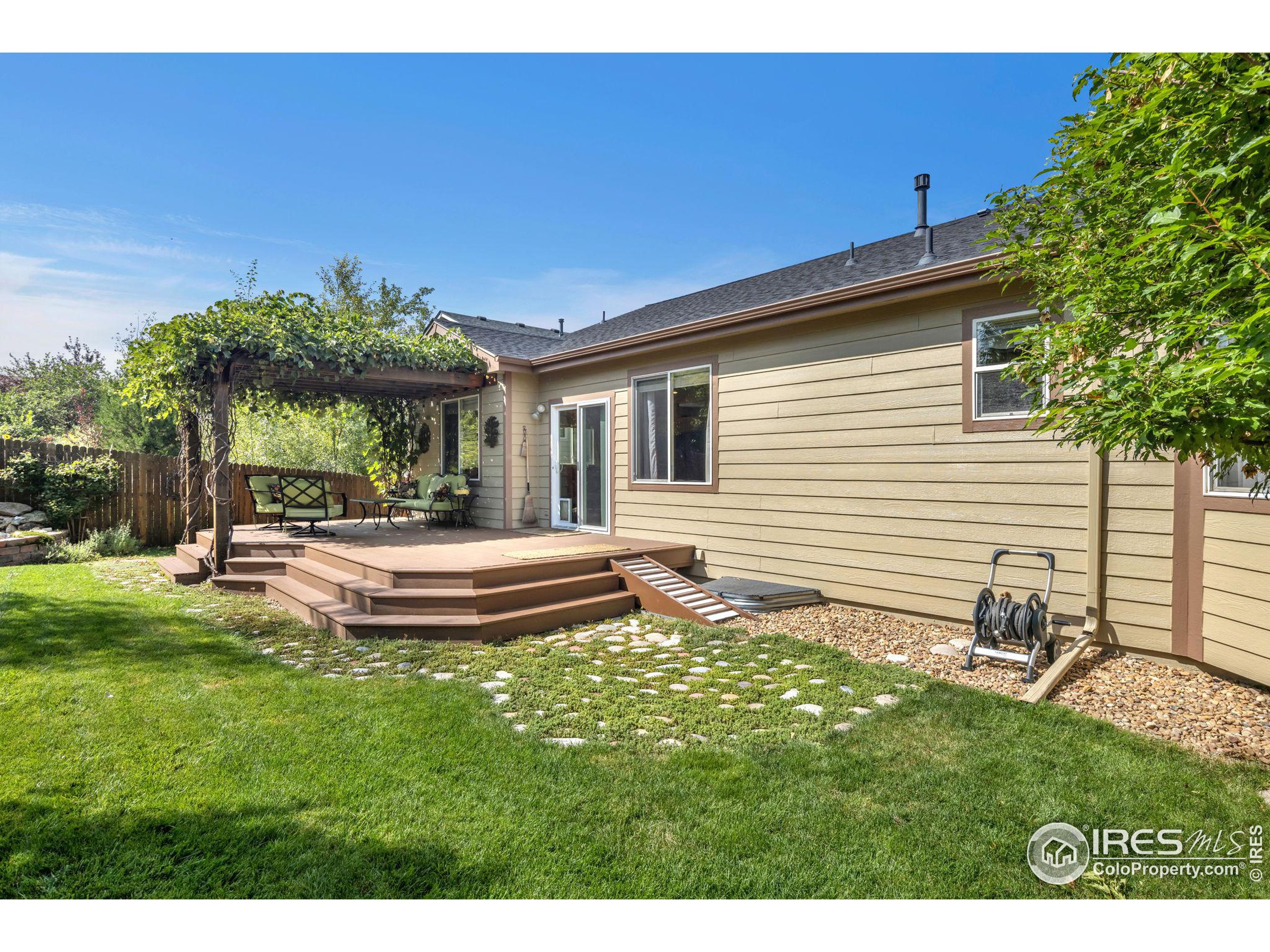 728 Zachary Ct