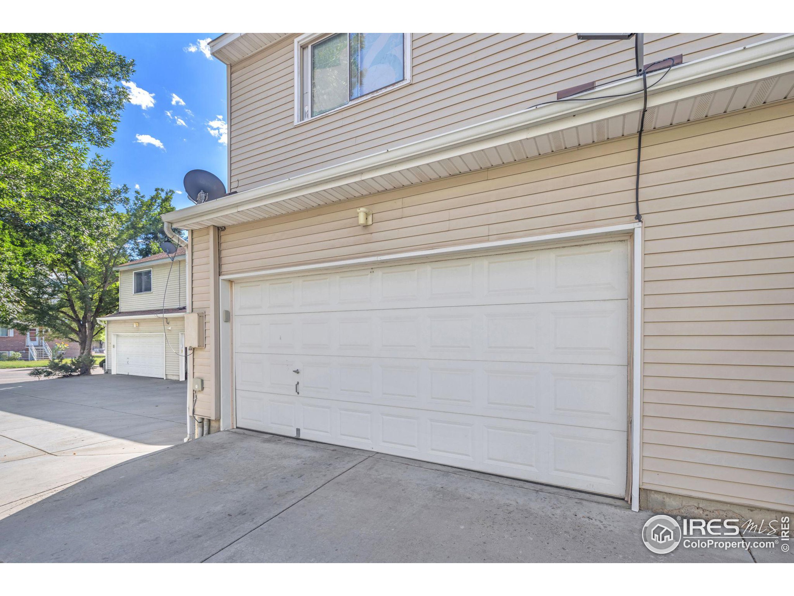 2106 Meadow Ct