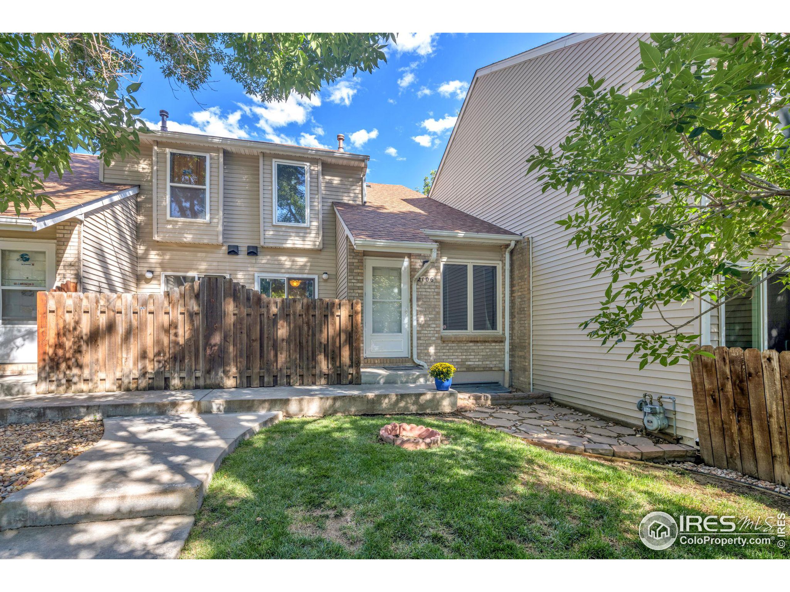 2106 Meadow Ct