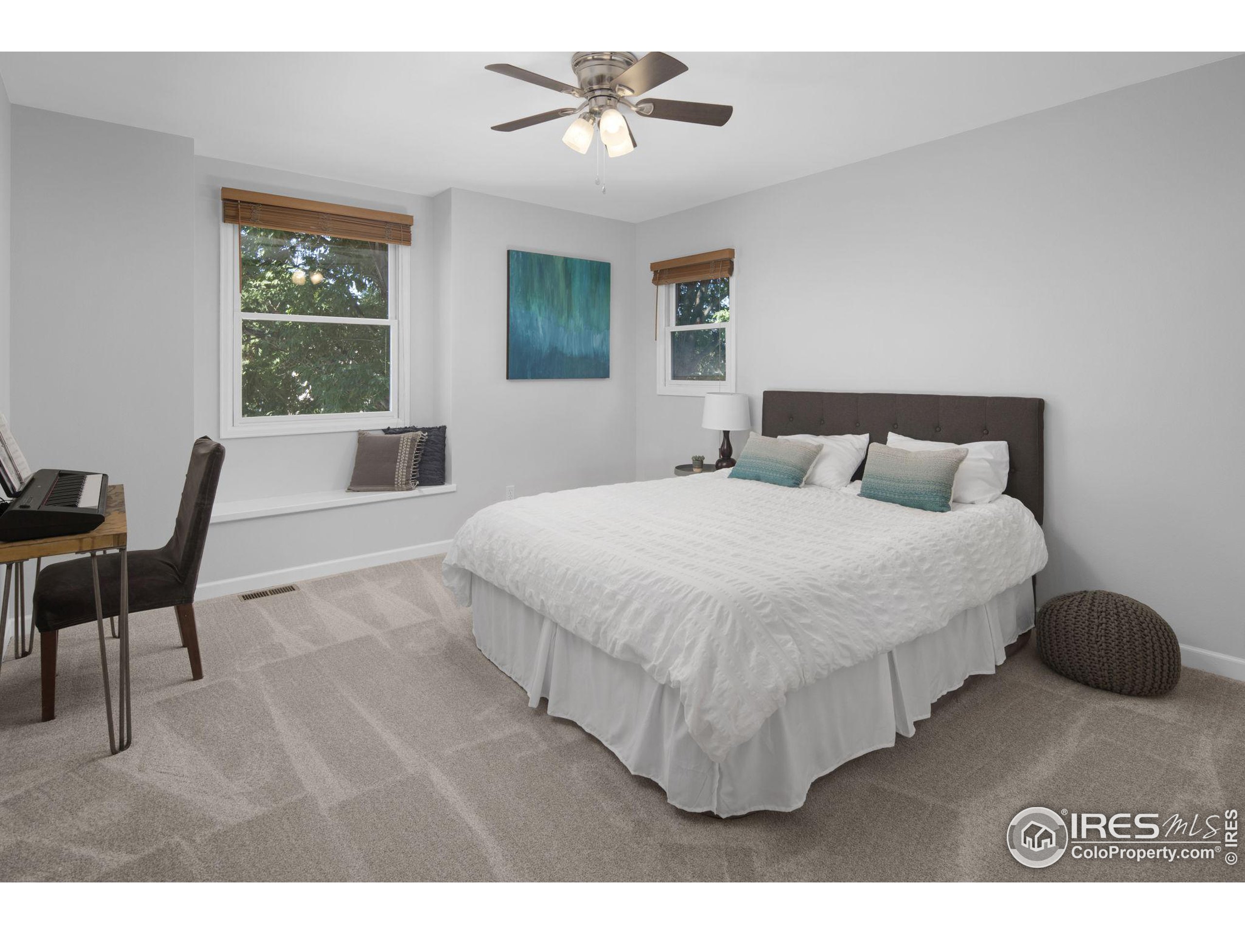 2000 Emerald Dr