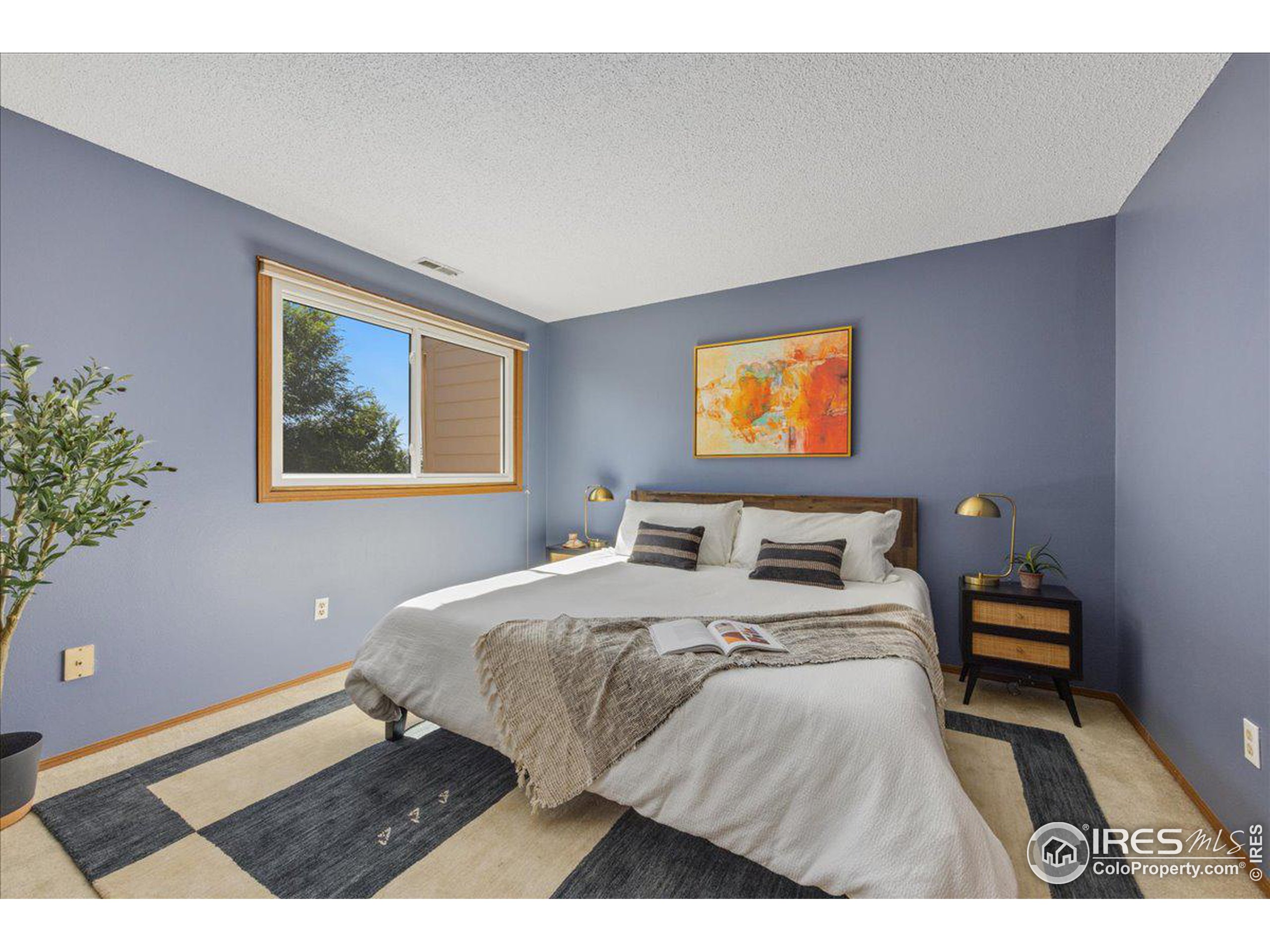 310 Wadsworth Ct