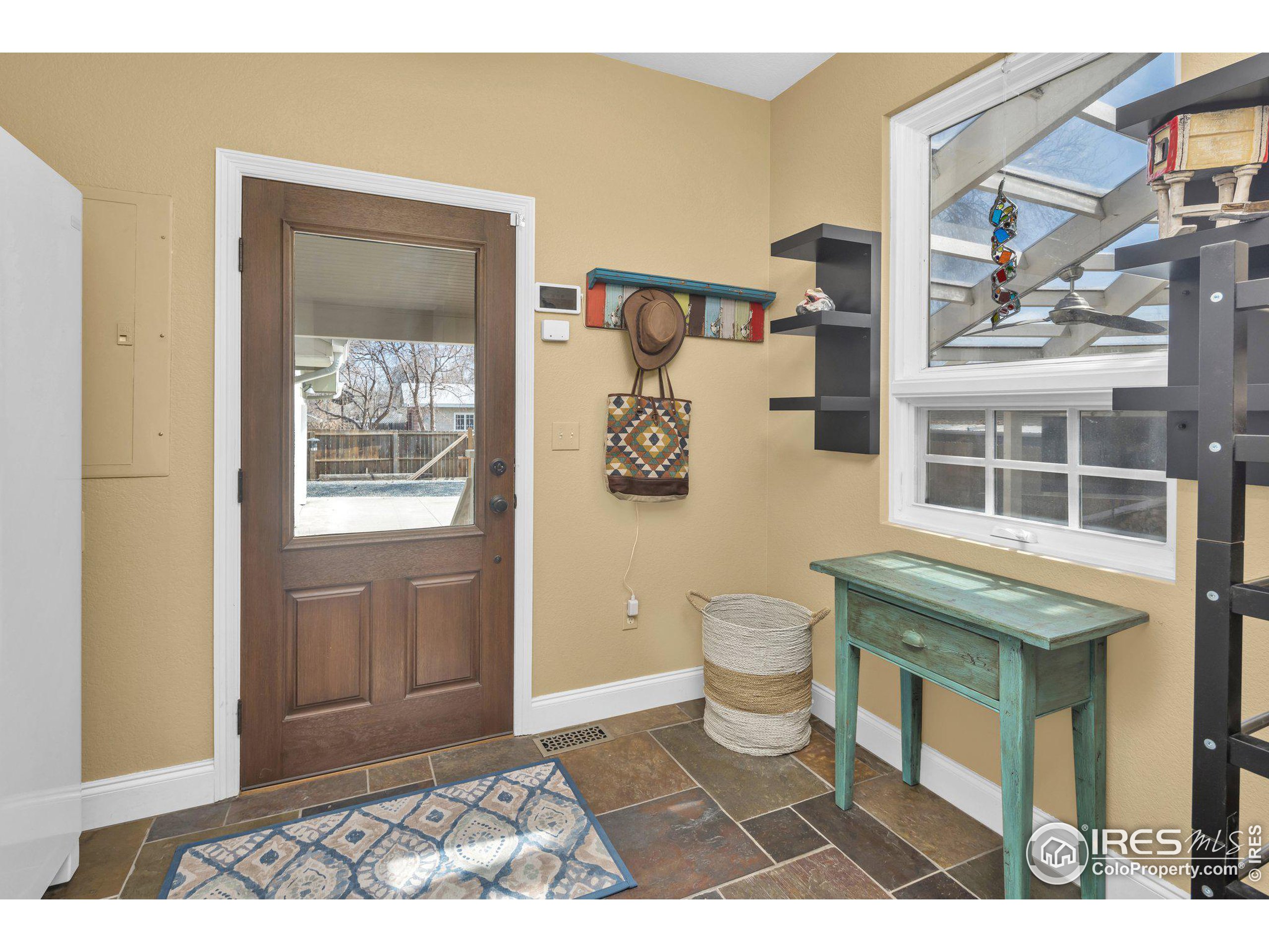 346 Baker St