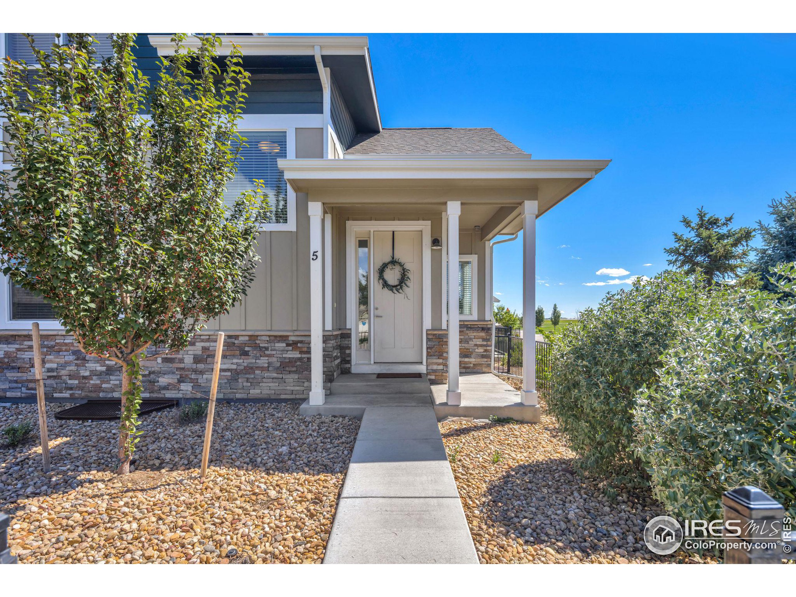 744 Wagon Trail Rd 5