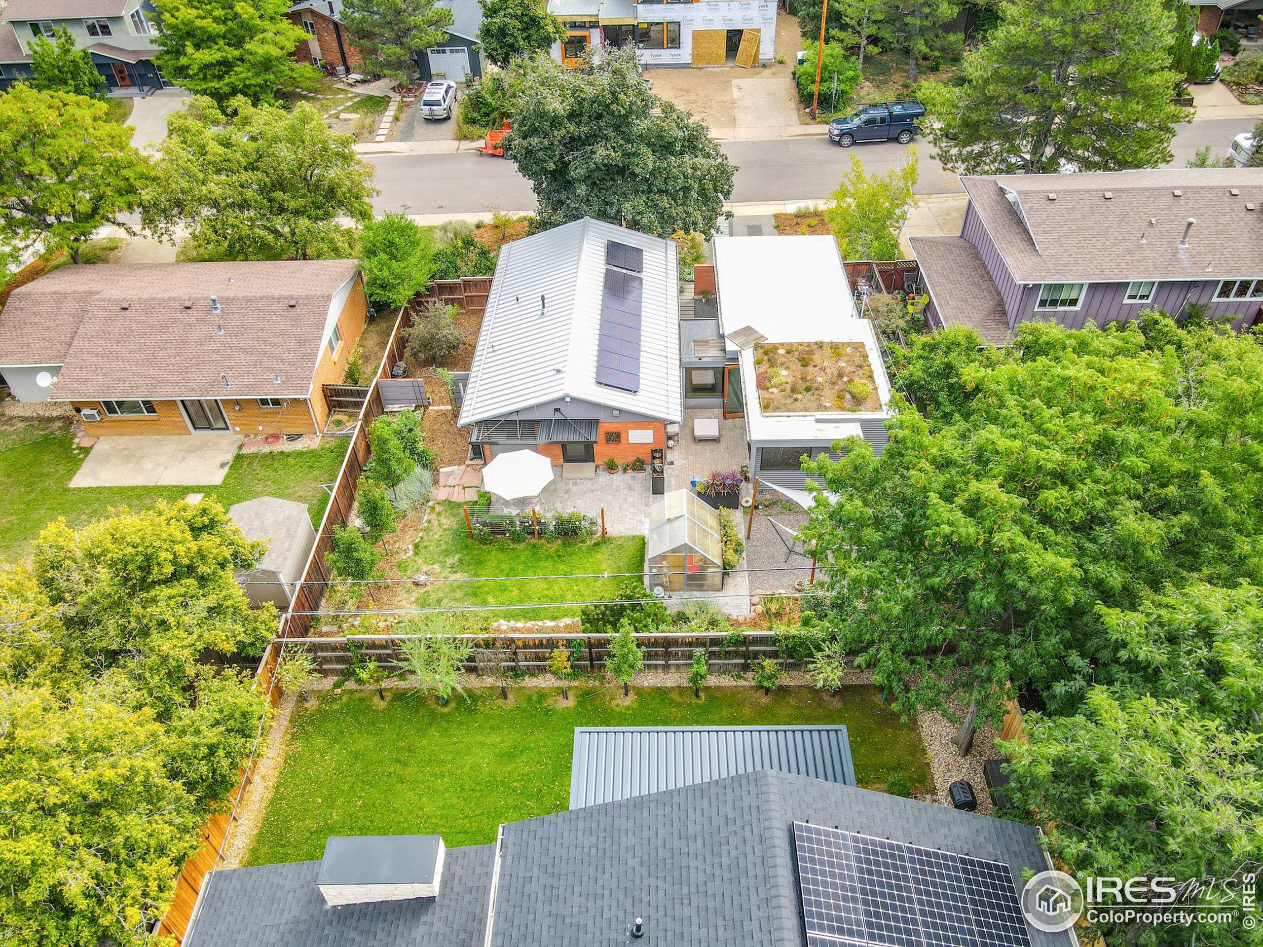 1145 Edinboro Dr