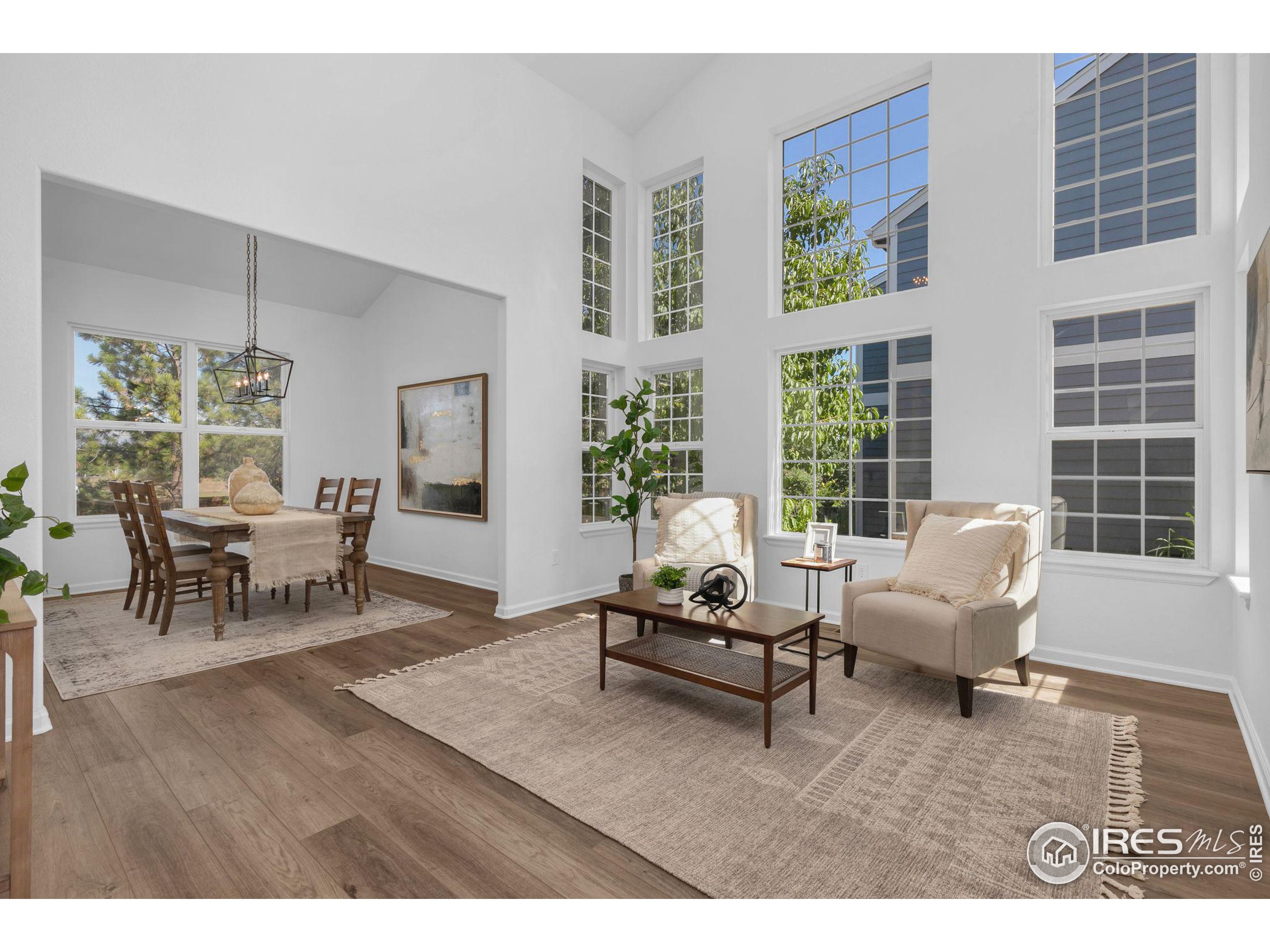 3126 Mesa Verde St