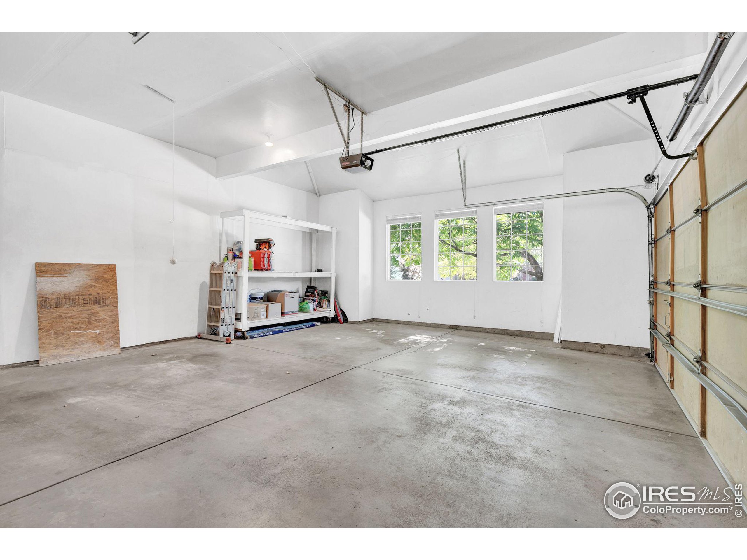 3126 Mesa Verde St