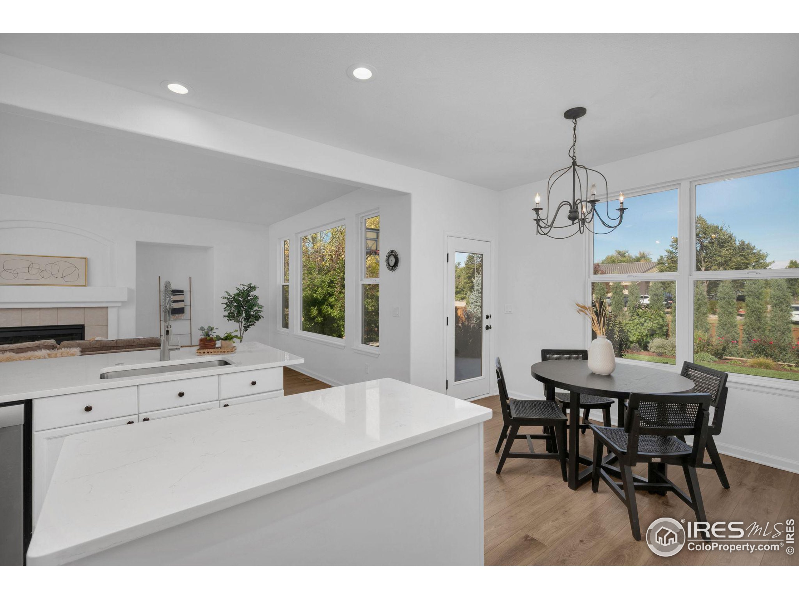 3126 Mesa Verde St