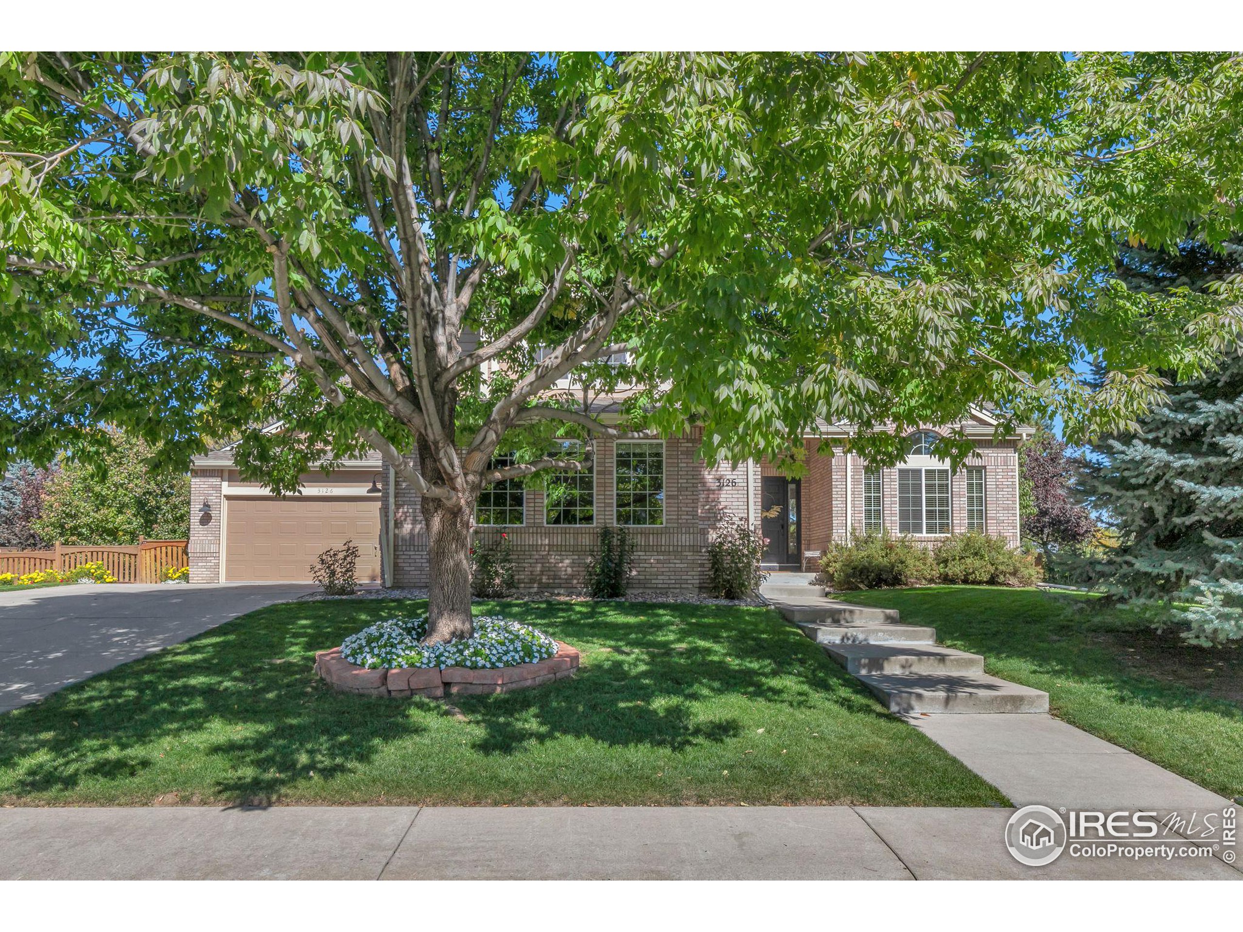 3126 Mesa Verde St
