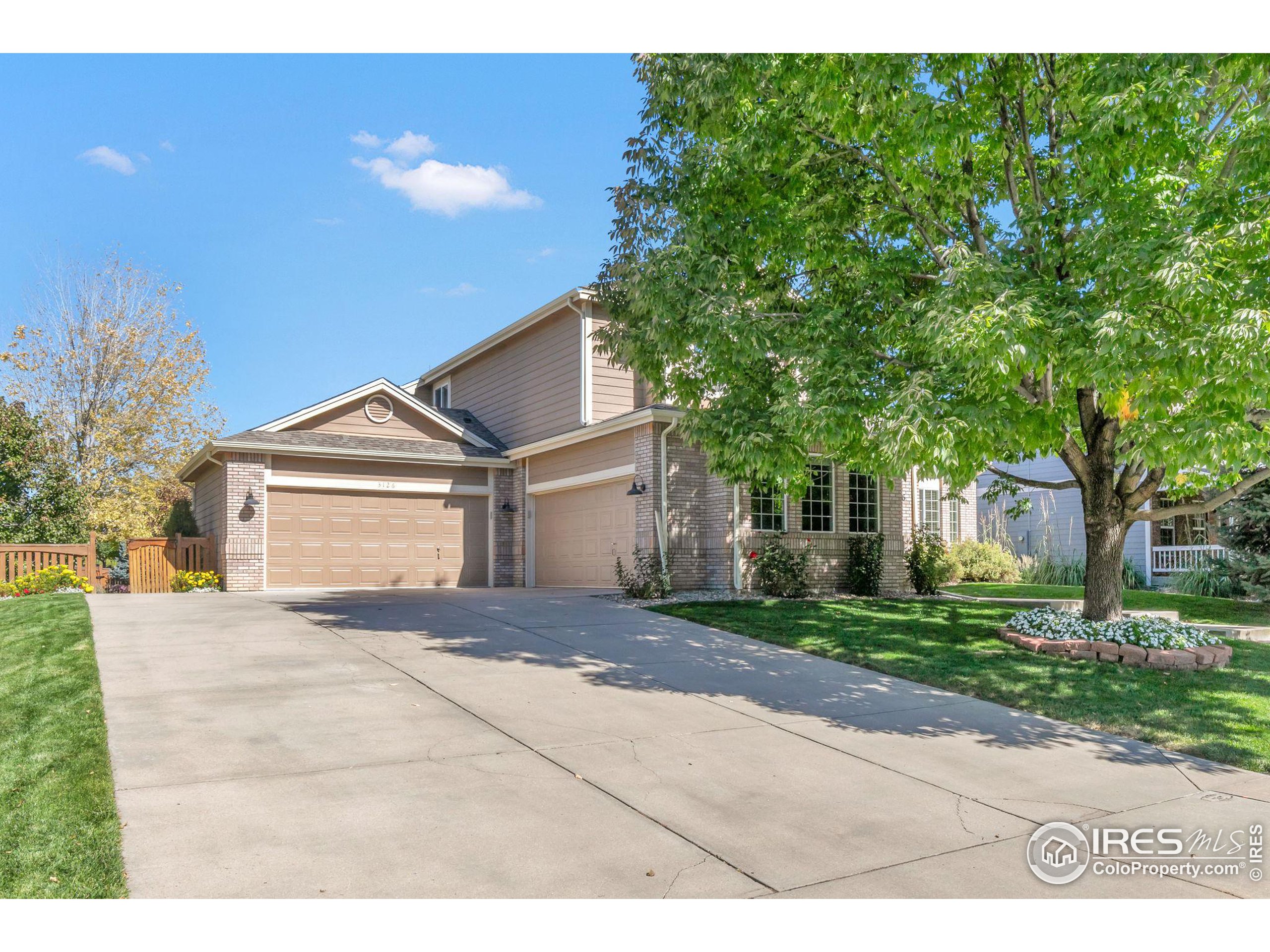 3126 Mesa Verde St