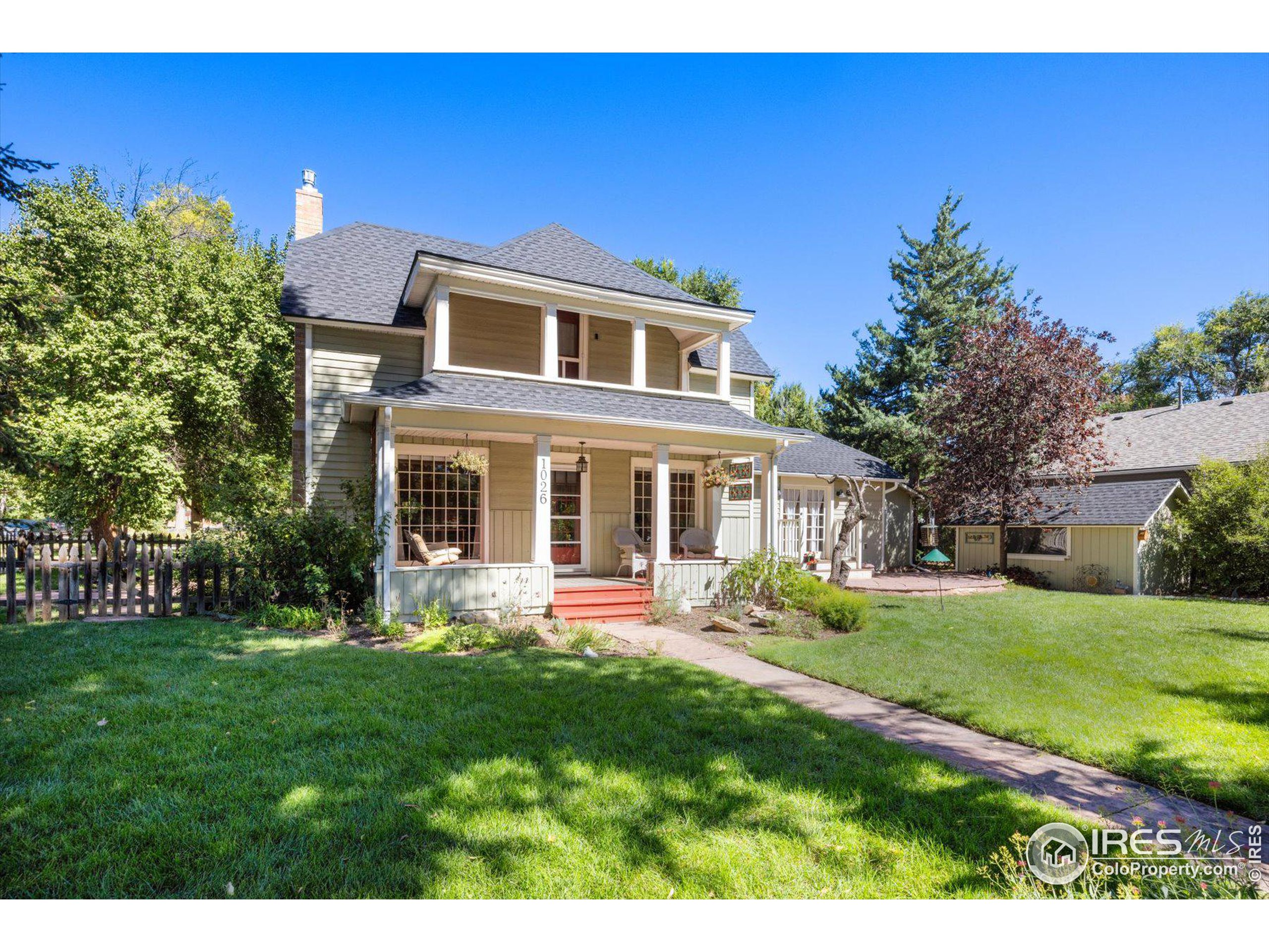 1026 8th Ave