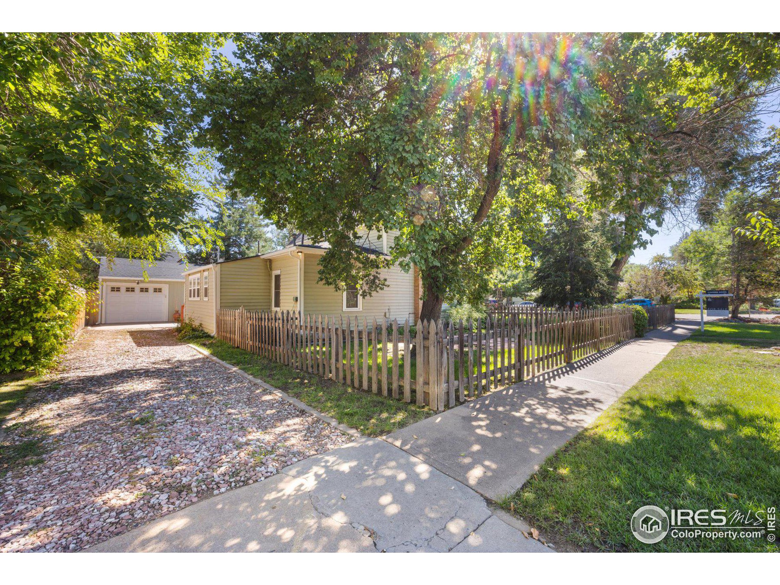 1026 8th Ave