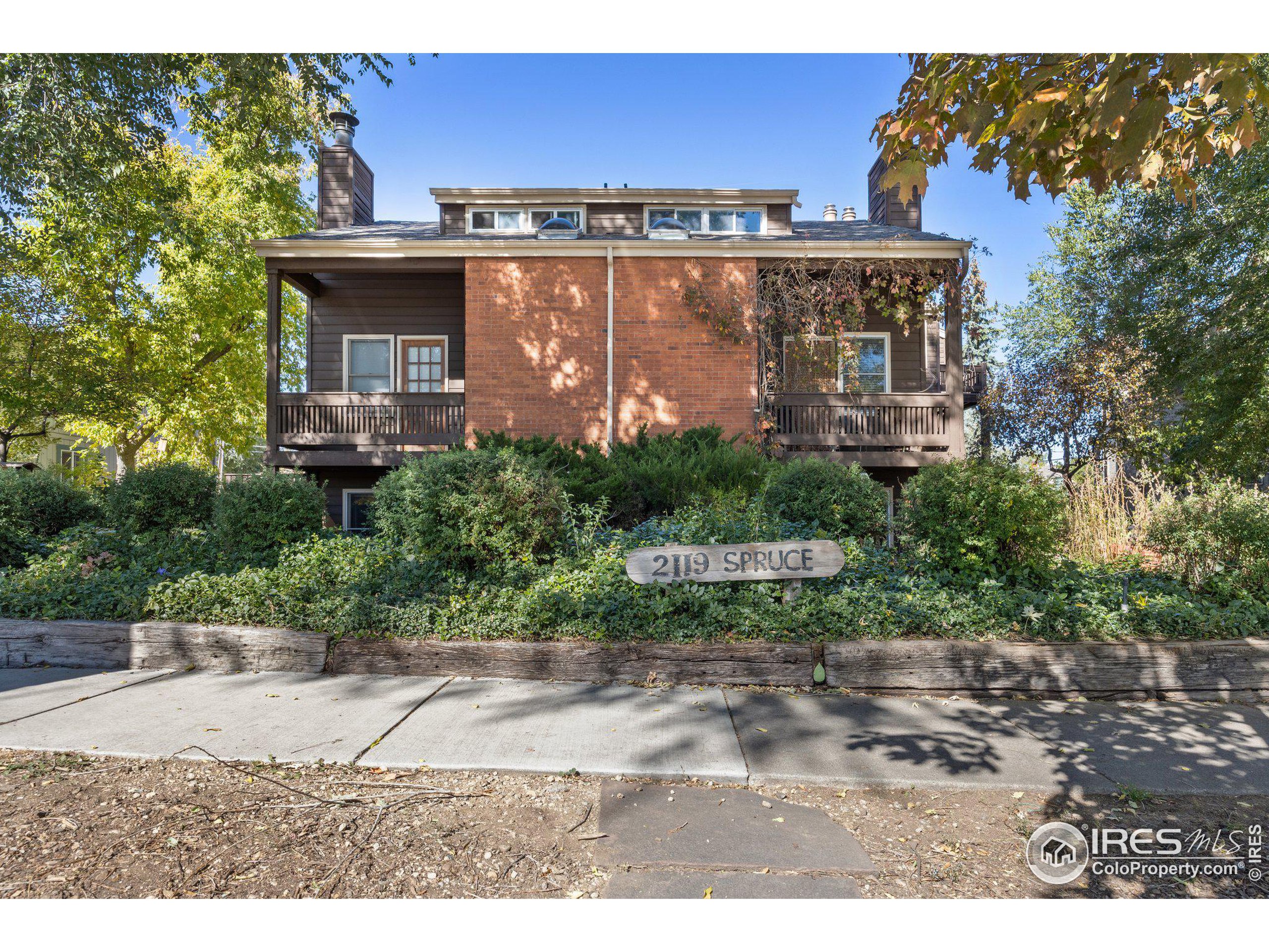 2119 Spruce St 3