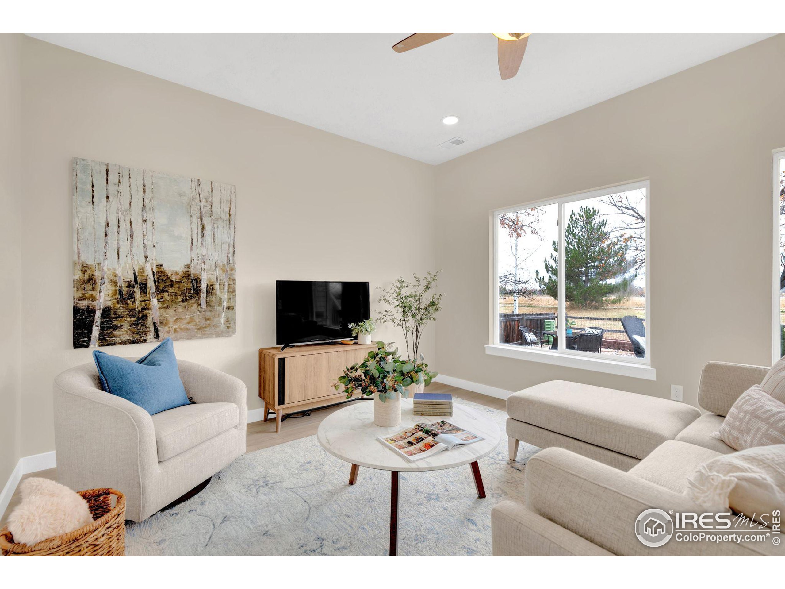 3319 Bluestem Ave
