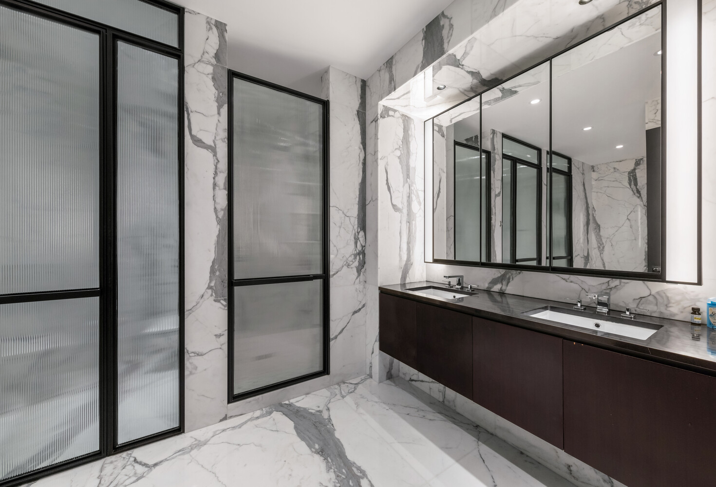 157 W 57TH Street 52/53B