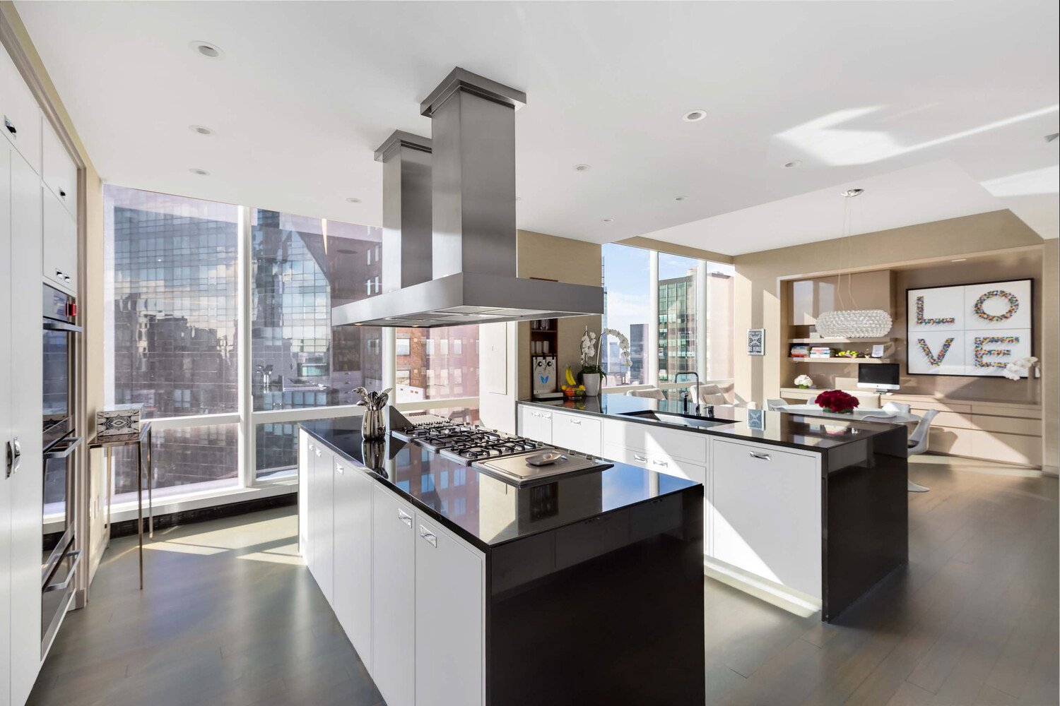 157 W 57TH Street 53B