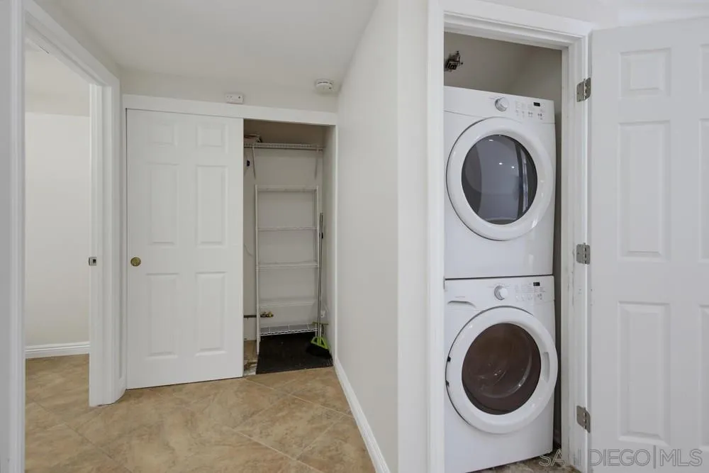 3614 Caminito Carmel Lndg