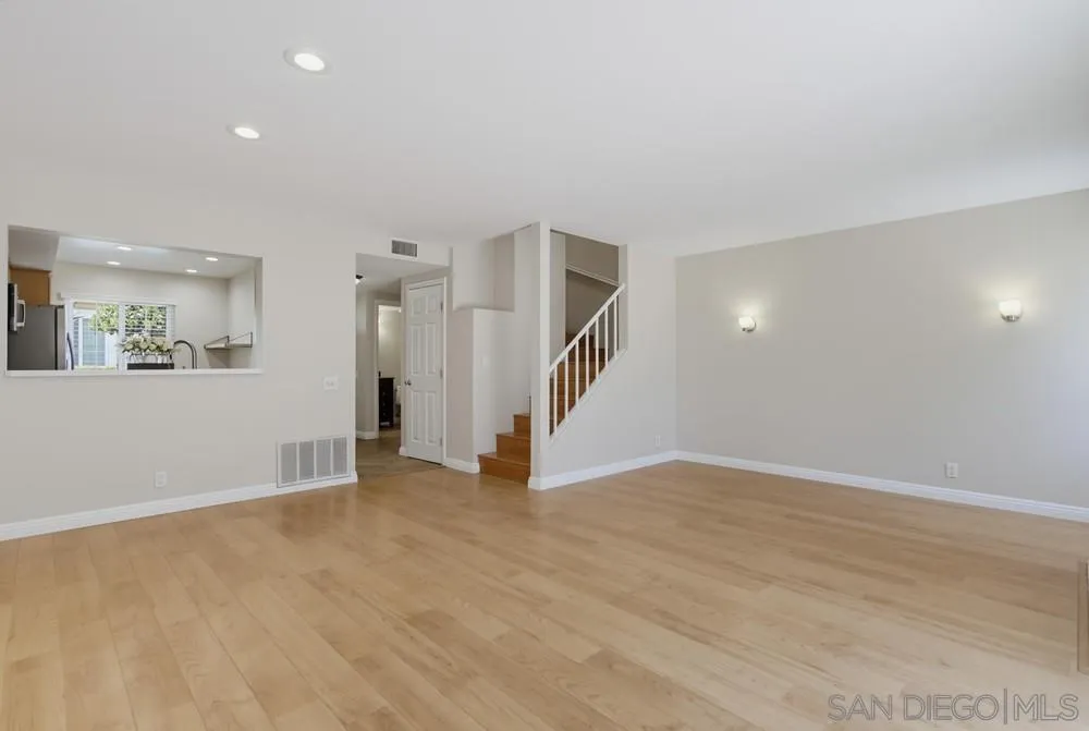 3614 Caminito Carmel Lndg