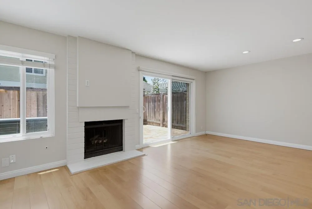 3614 Caminito Carmel Lndg