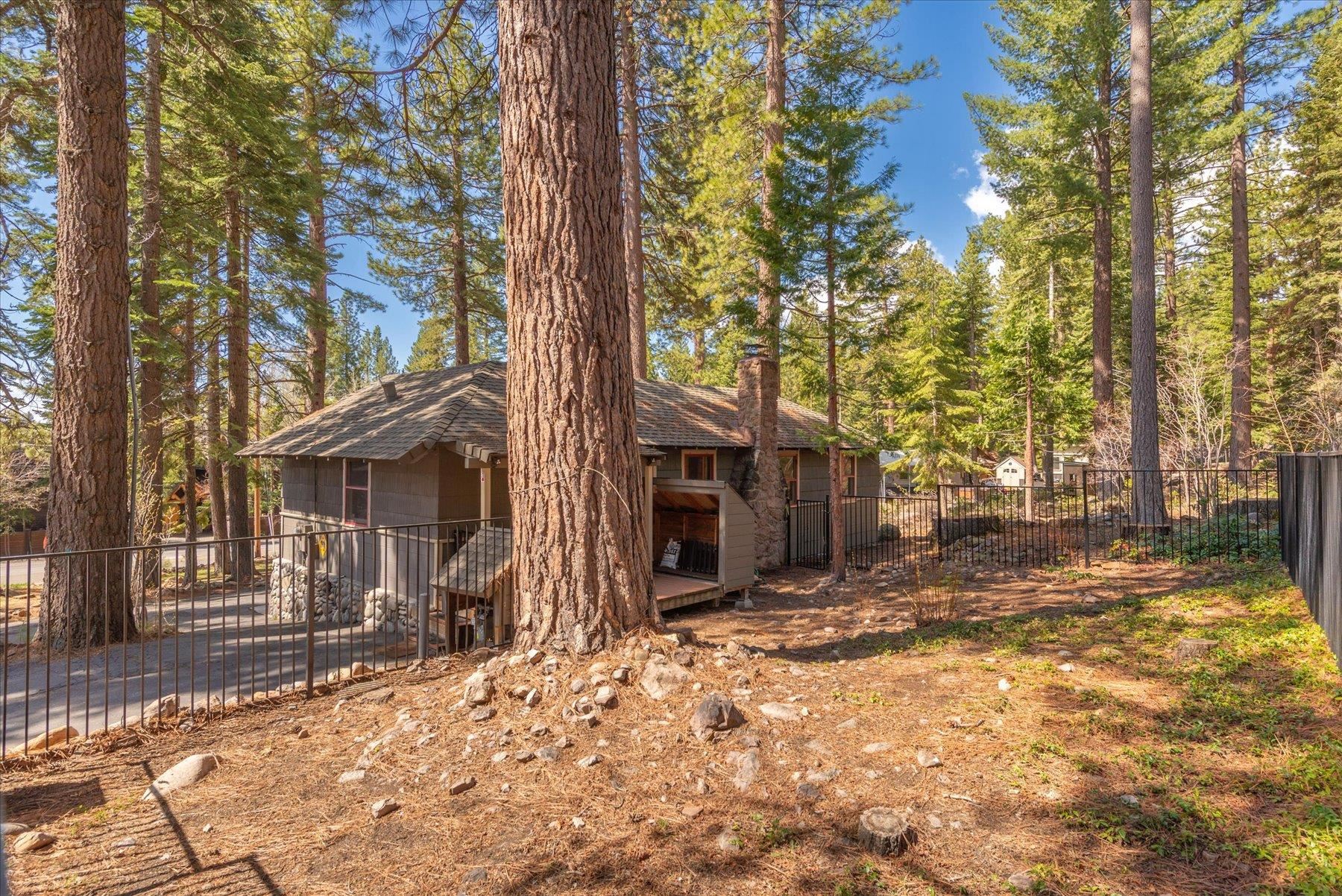 5999 North Lake Boulevard