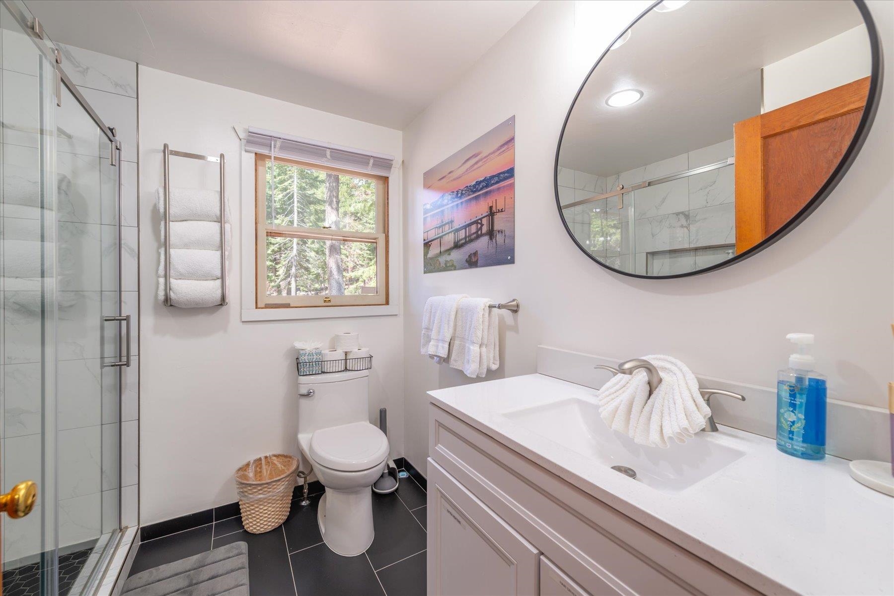 5999 North Lake Boulevard