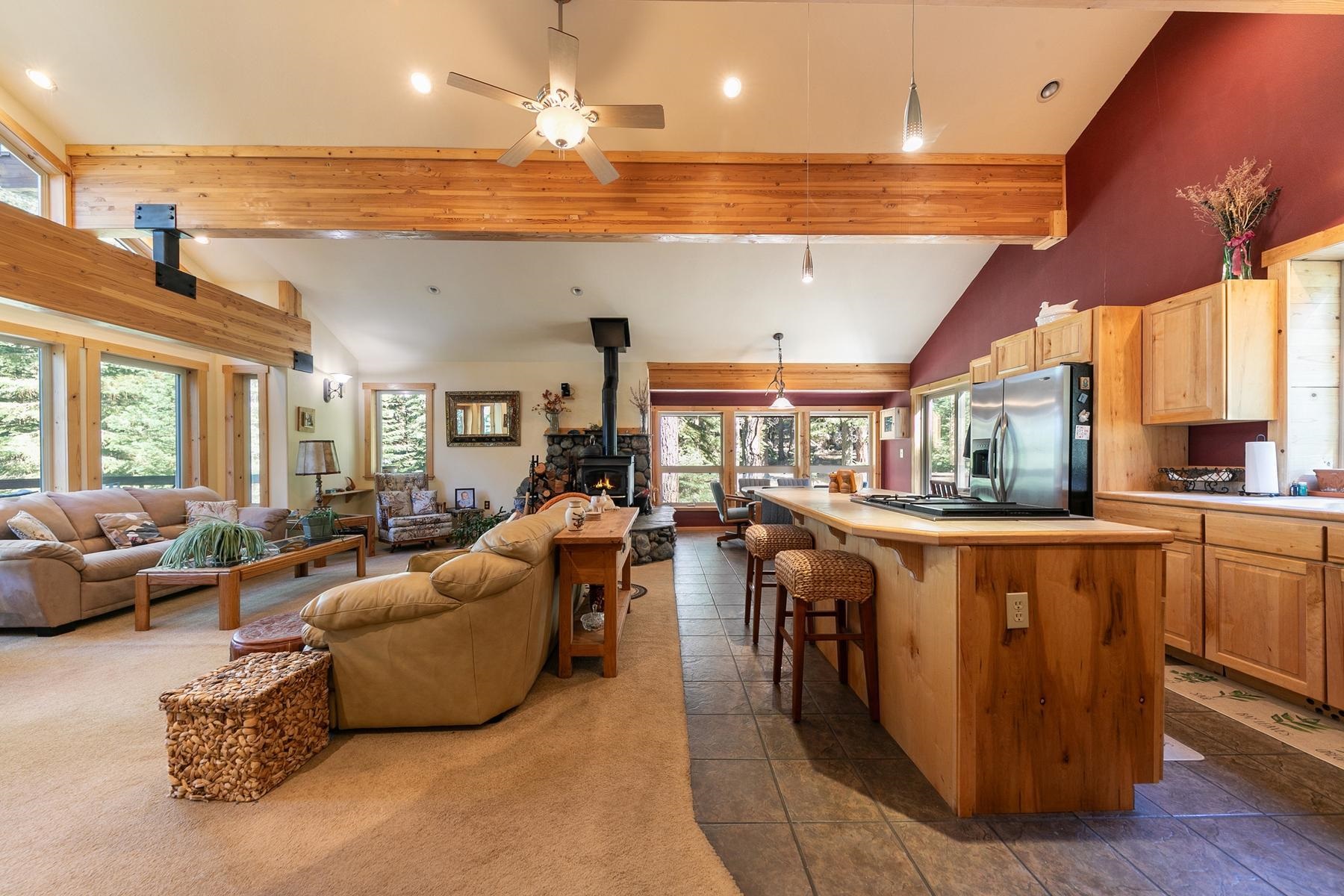 10184 Somerset Drive