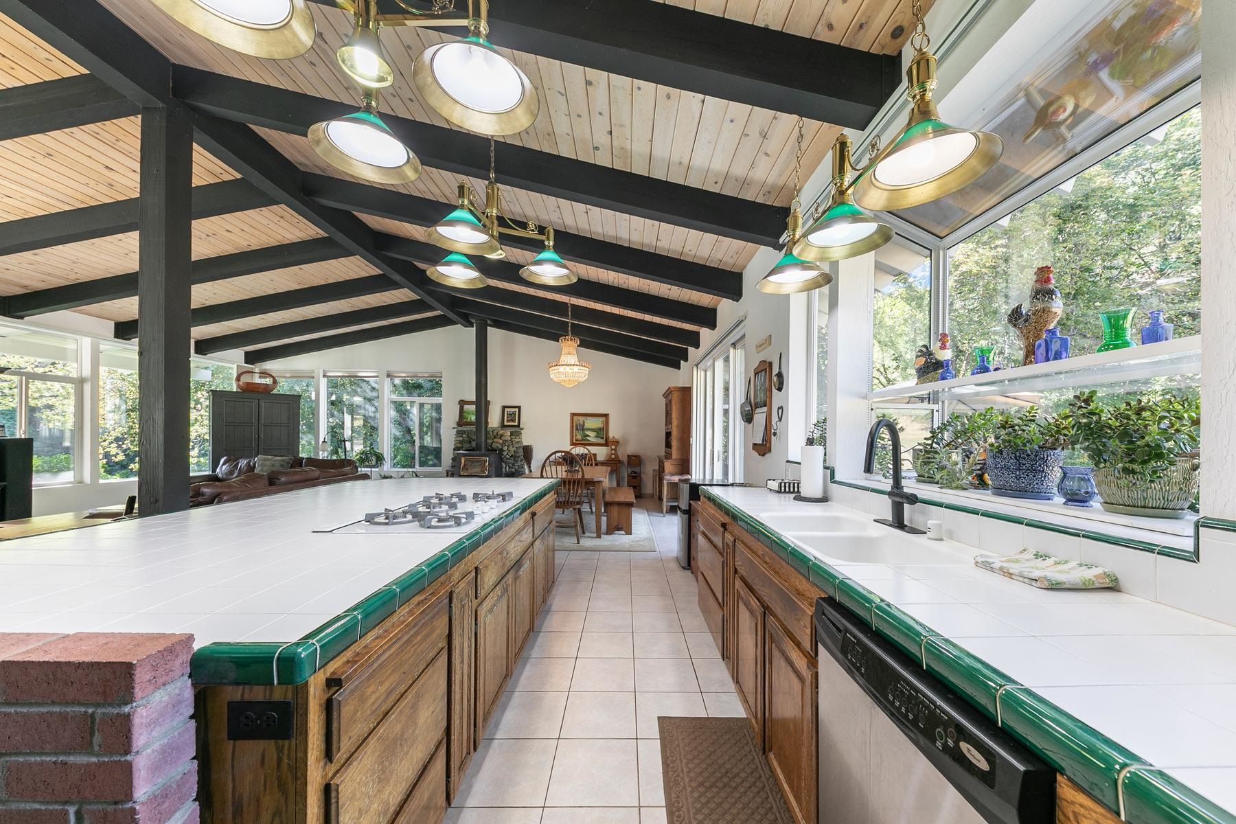 800 Ramano Ranch Road