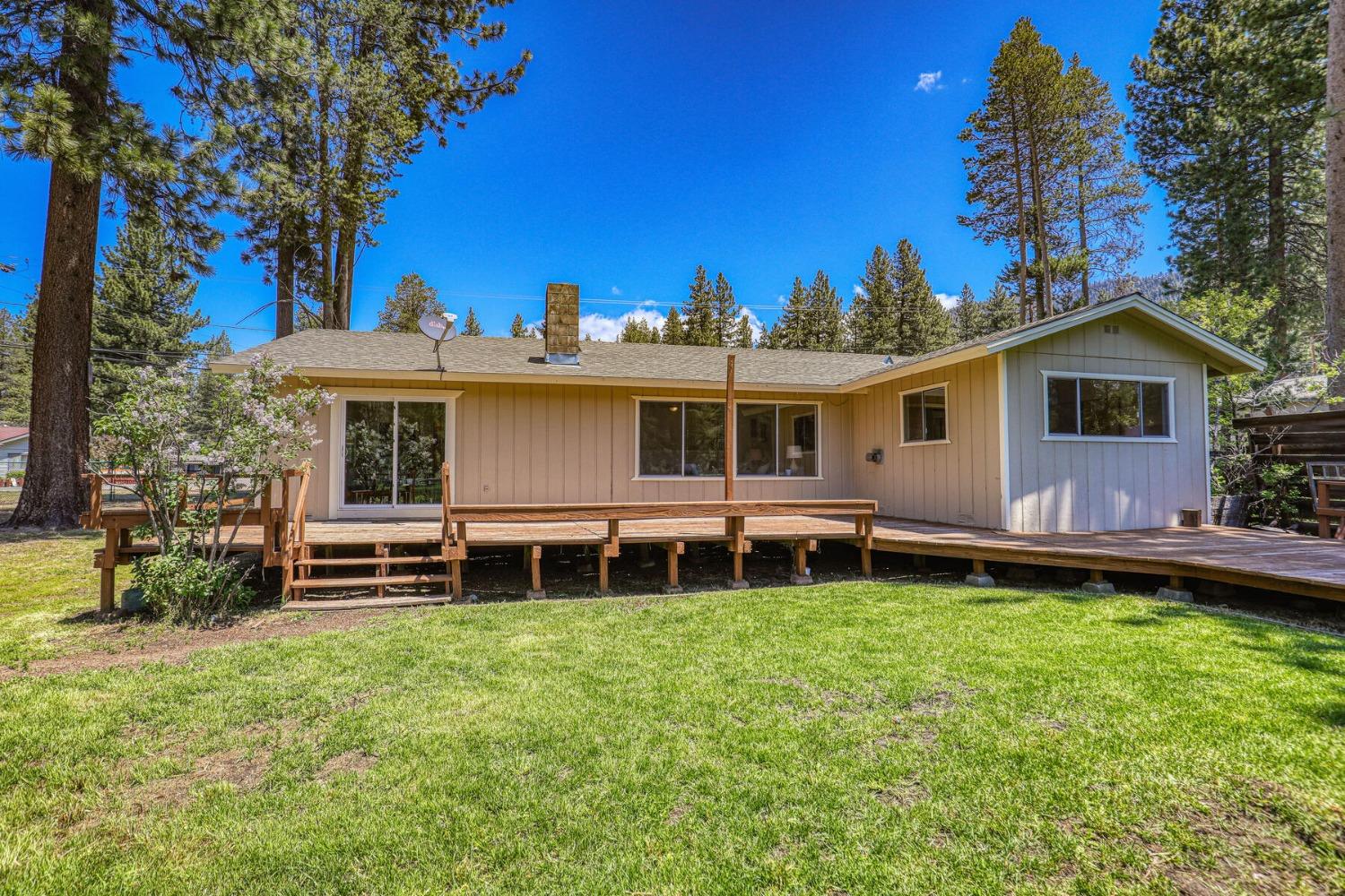 1644 Glenwood Way