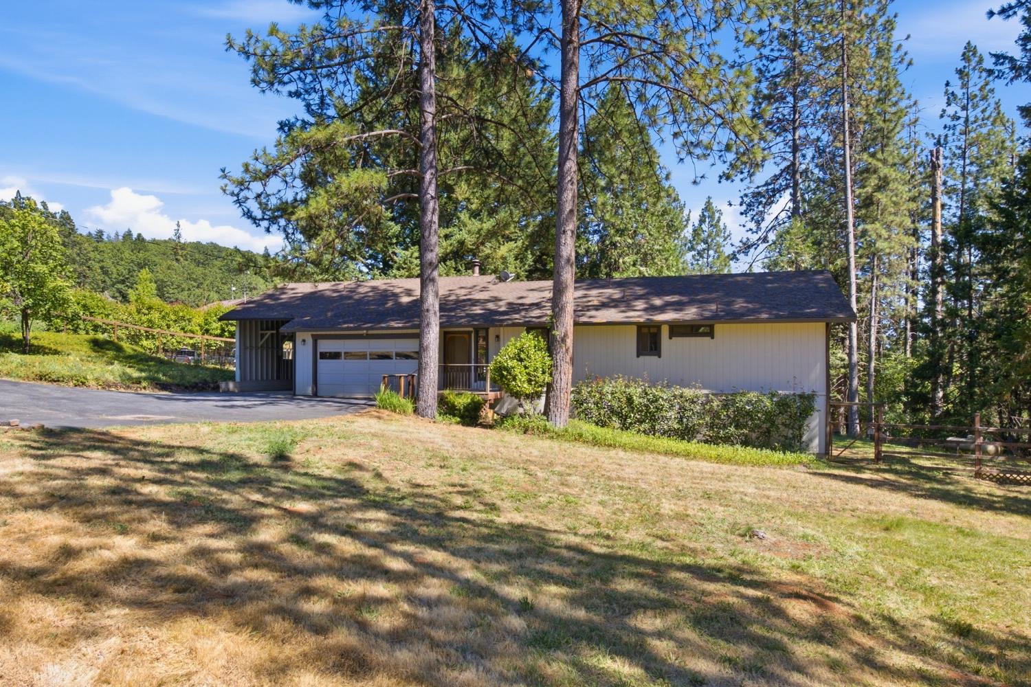 13581 Schooner Hill Drive