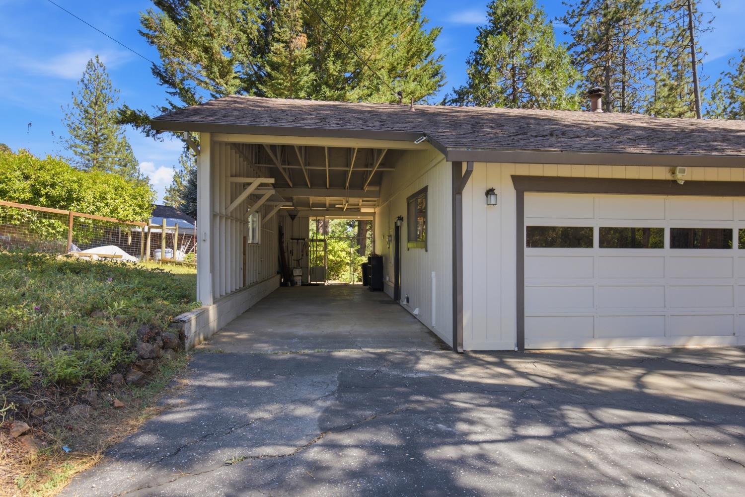 13581 Schooner Hill Drive