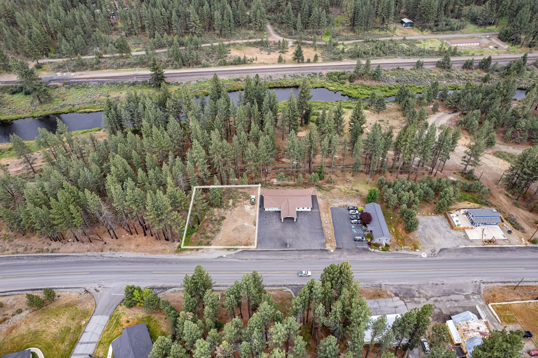 000 E Sierra Avenue