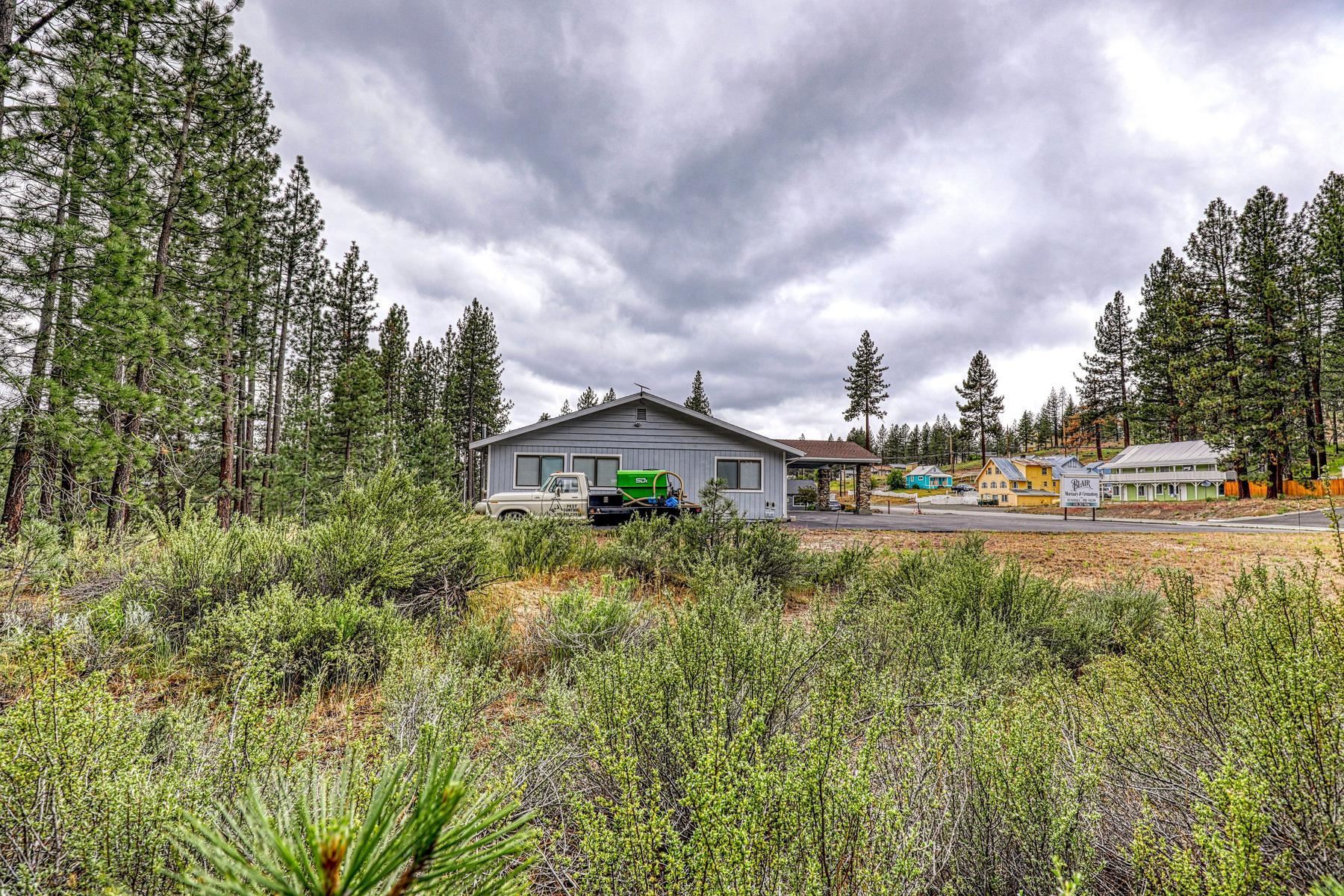 000 E Sierra Avenue