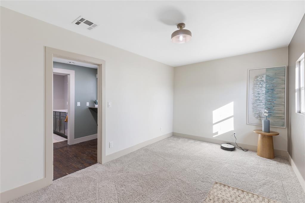 810 NW 94th Street