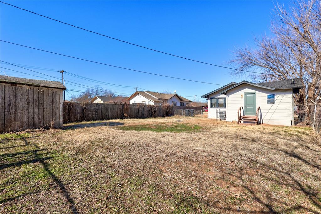 810 NW 94th Street