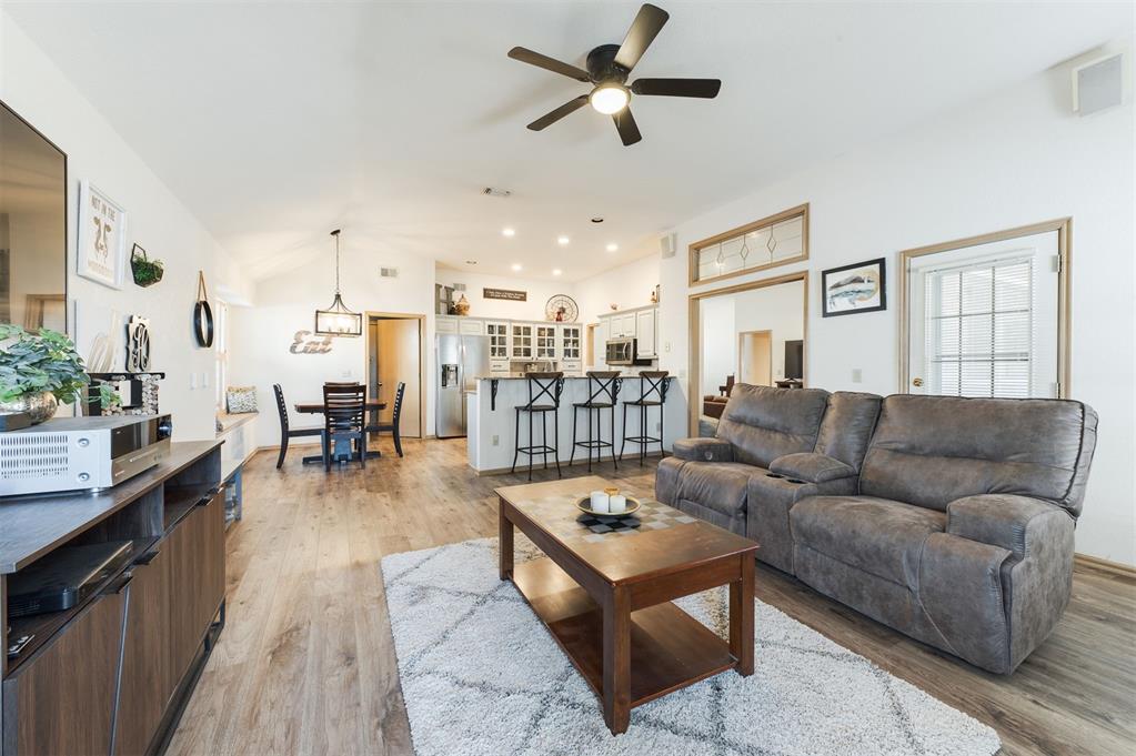 15717 Hyde Parke Drive
