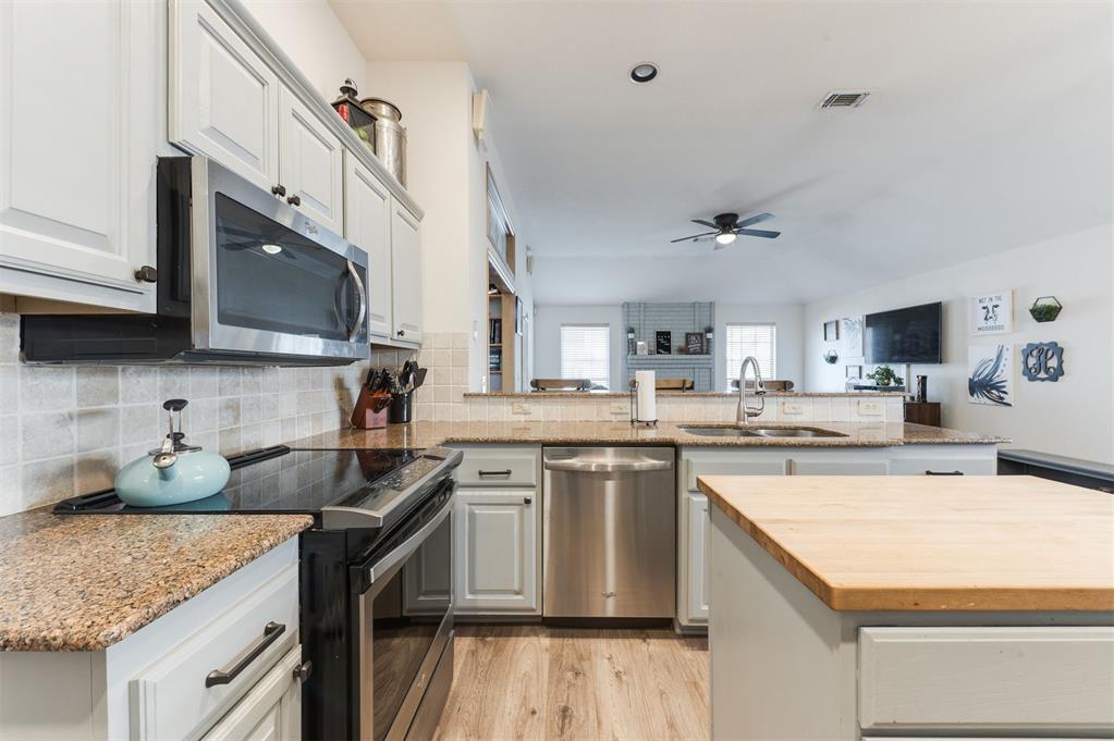 15717 Hyde Parke Drive