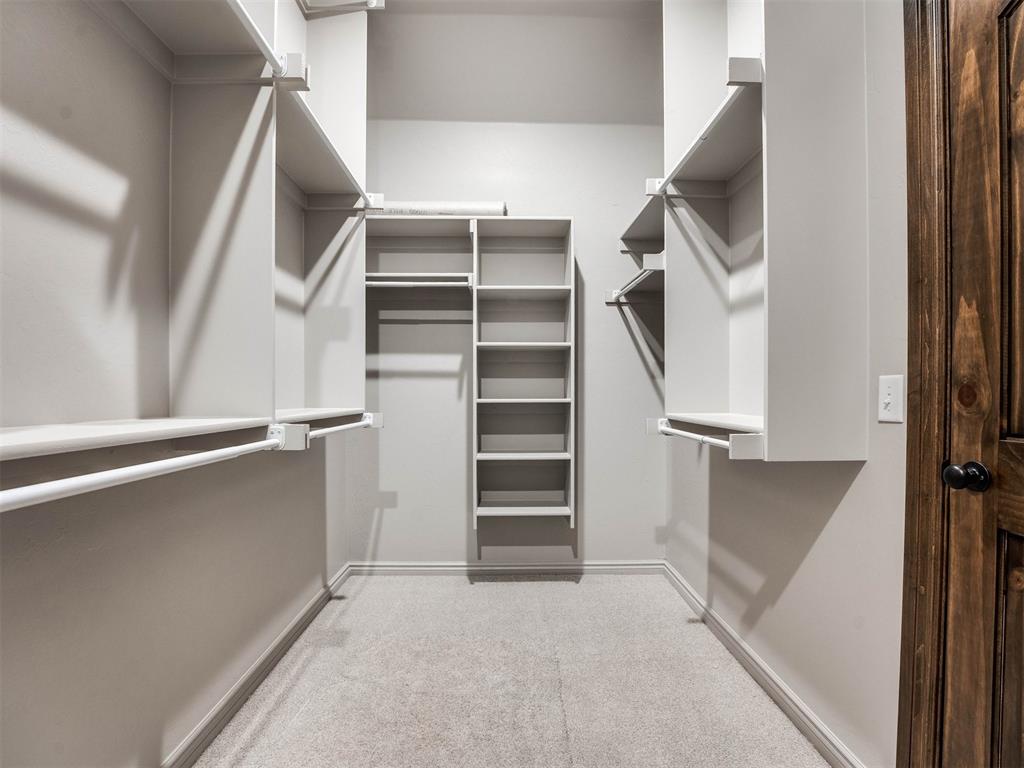 4004 Wedgewood Creek Drive