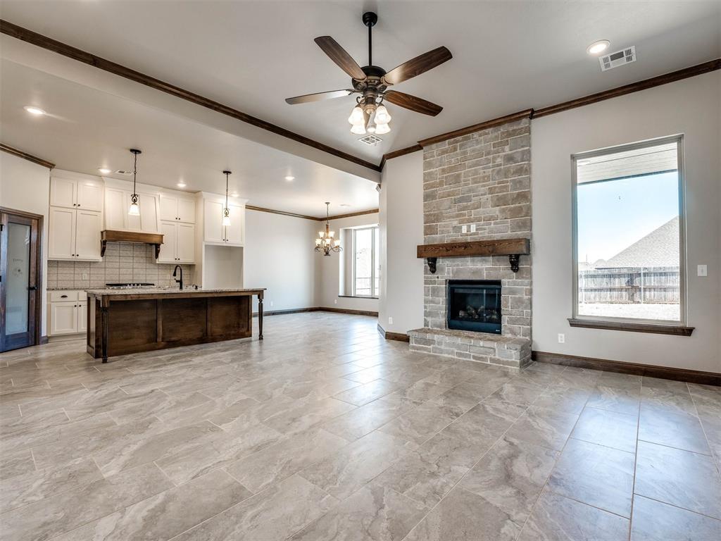 4004 Wedgewood Creek Drive