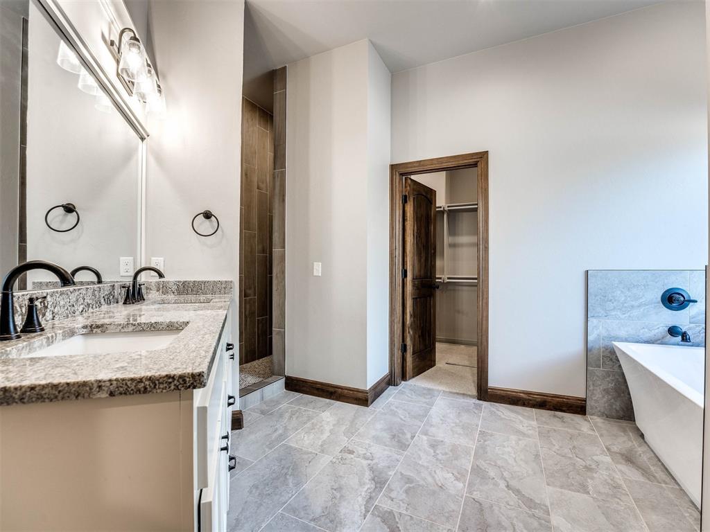 4004 Wedgewood Creek Drive