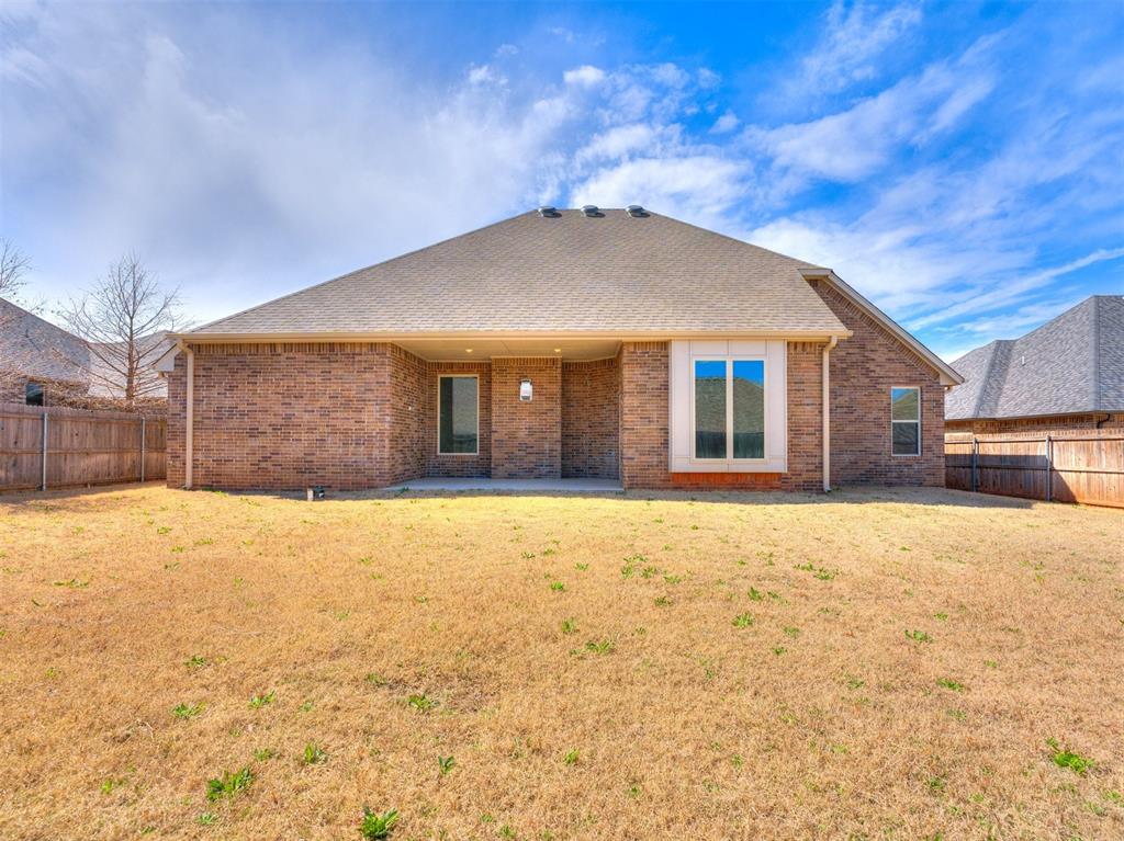 4004 Wedgewood Creek Drive