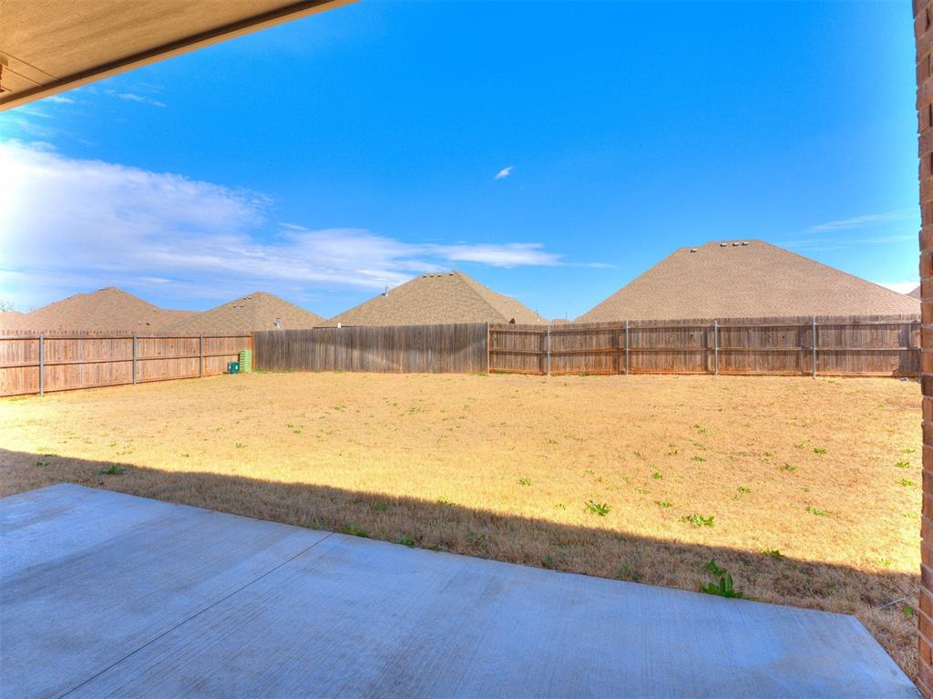 4004 Wedgewood Creek Drive